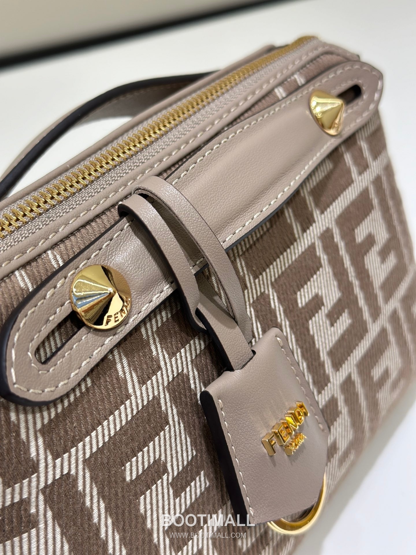 Fendi FF Jacquard Denim Boston Top Handle Bag 펜디 FF 자카드 데님 보스턴 탑핸들백 28cm 3