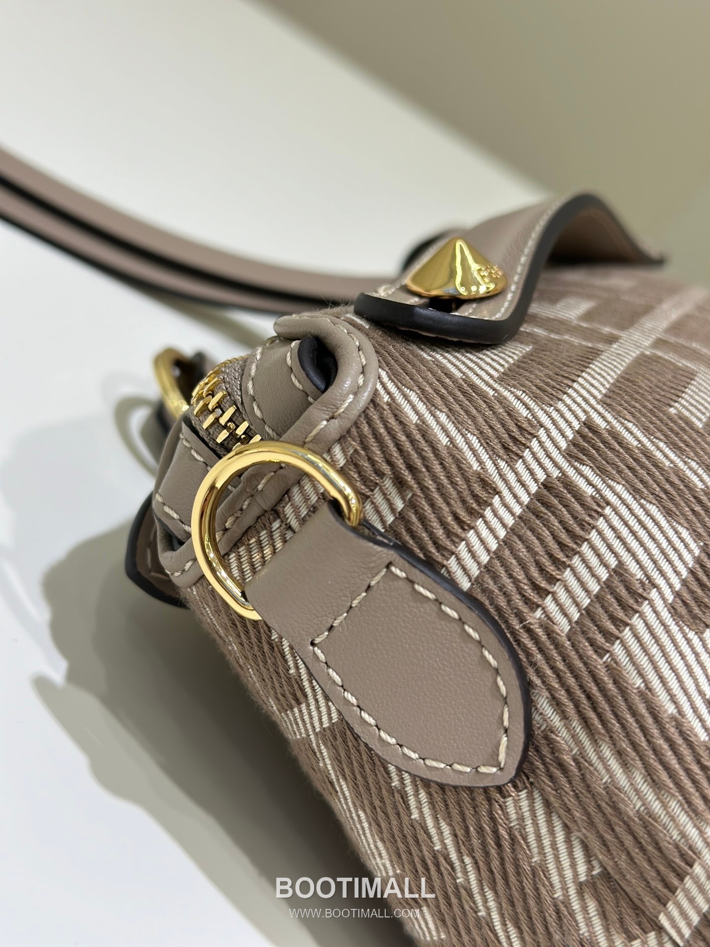 Fendi FF Jacquard Denim Boston Top Handle Bag 펜디 FF 자카드 데님 보스턴 탑핸들백 28cm 8