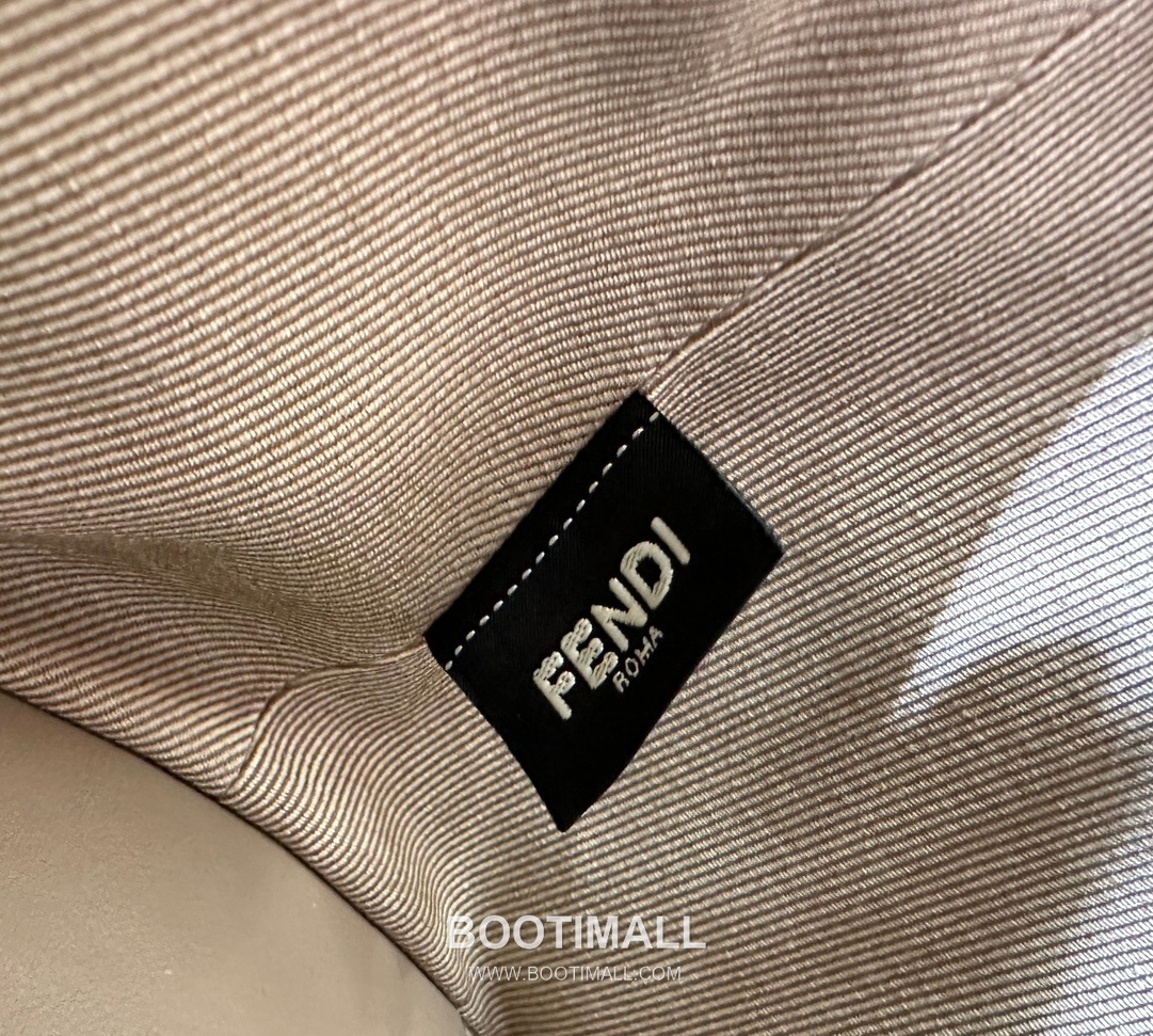 Fendi FF Jacquard Denim Boston Top Handle Bag 펜디 FF 자카드 데님 보스턴 탑핸들백 28cm 16