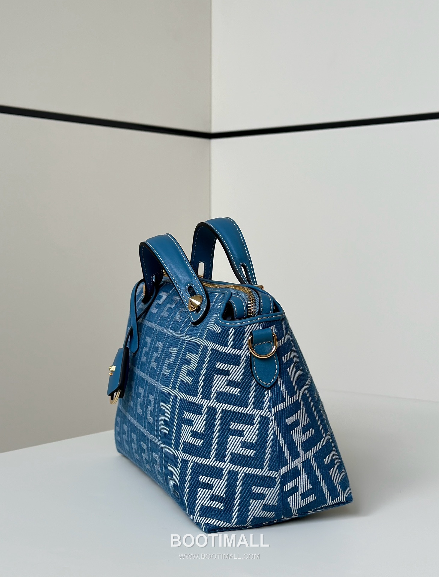 Fendi Denim Jacquard FF Boston Blue Top Handle Bag 펜디 데님 자카드 FF 보스턴 블루 탑핸들백 28cm 7