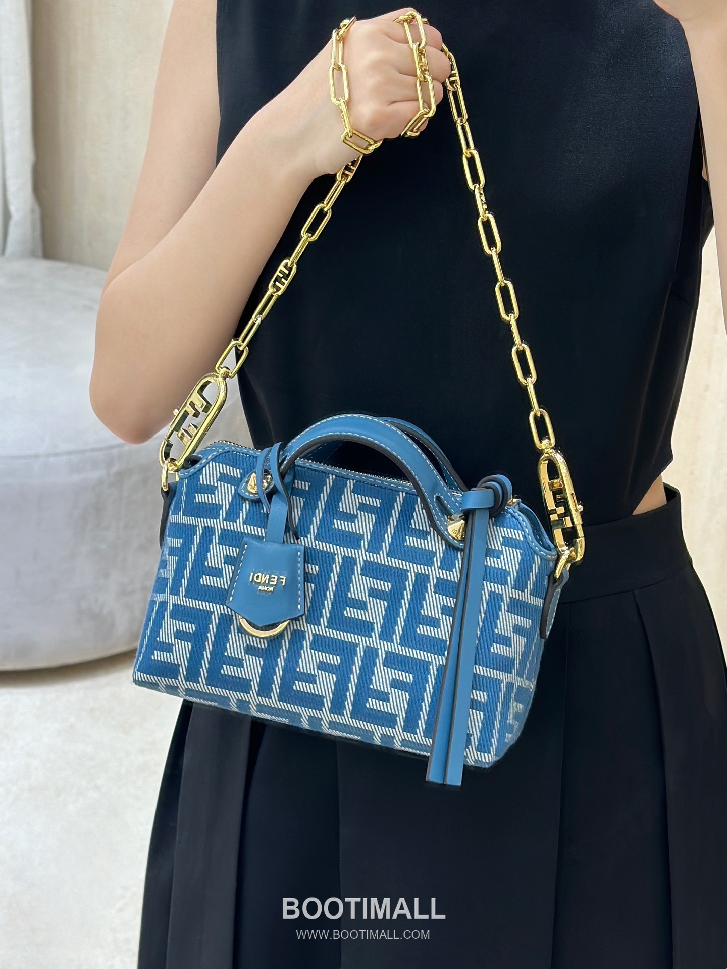 Fendi FF Denim Jacquard Boston Blue Top Handle Bag 펜디 FF 데님 자카드 보스턴 블루 탑핸들백 20cm 4