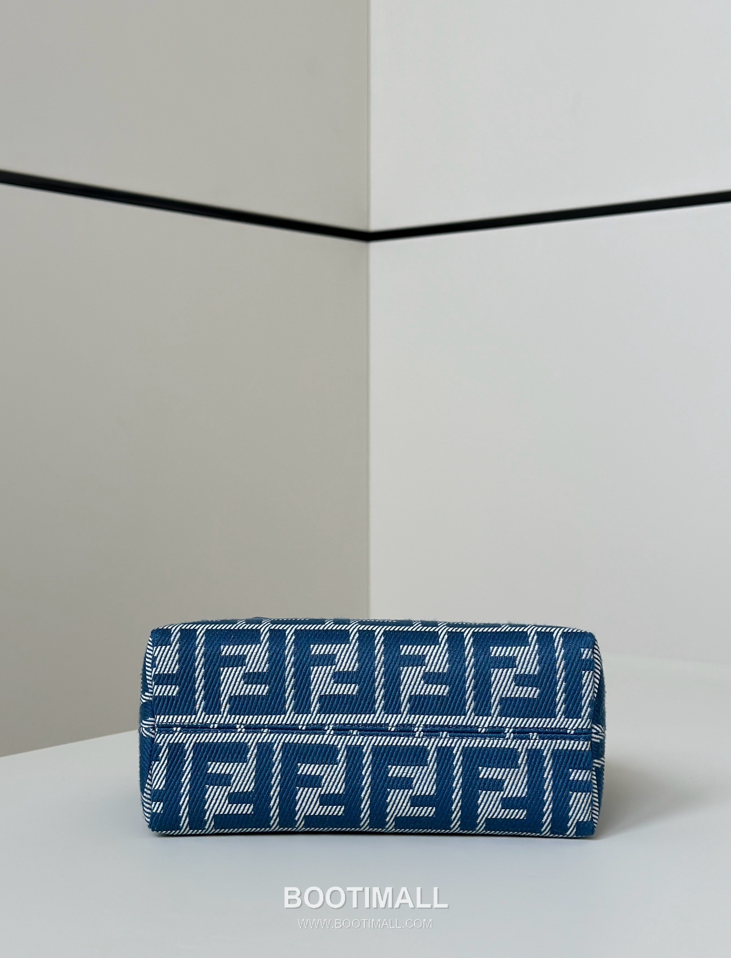 Fendi FF Denim Jacquard Boston Blue Top Handle Bag 펜디 FF 데님 자카드 보스턴 블루 탑핸들백 20cm 7