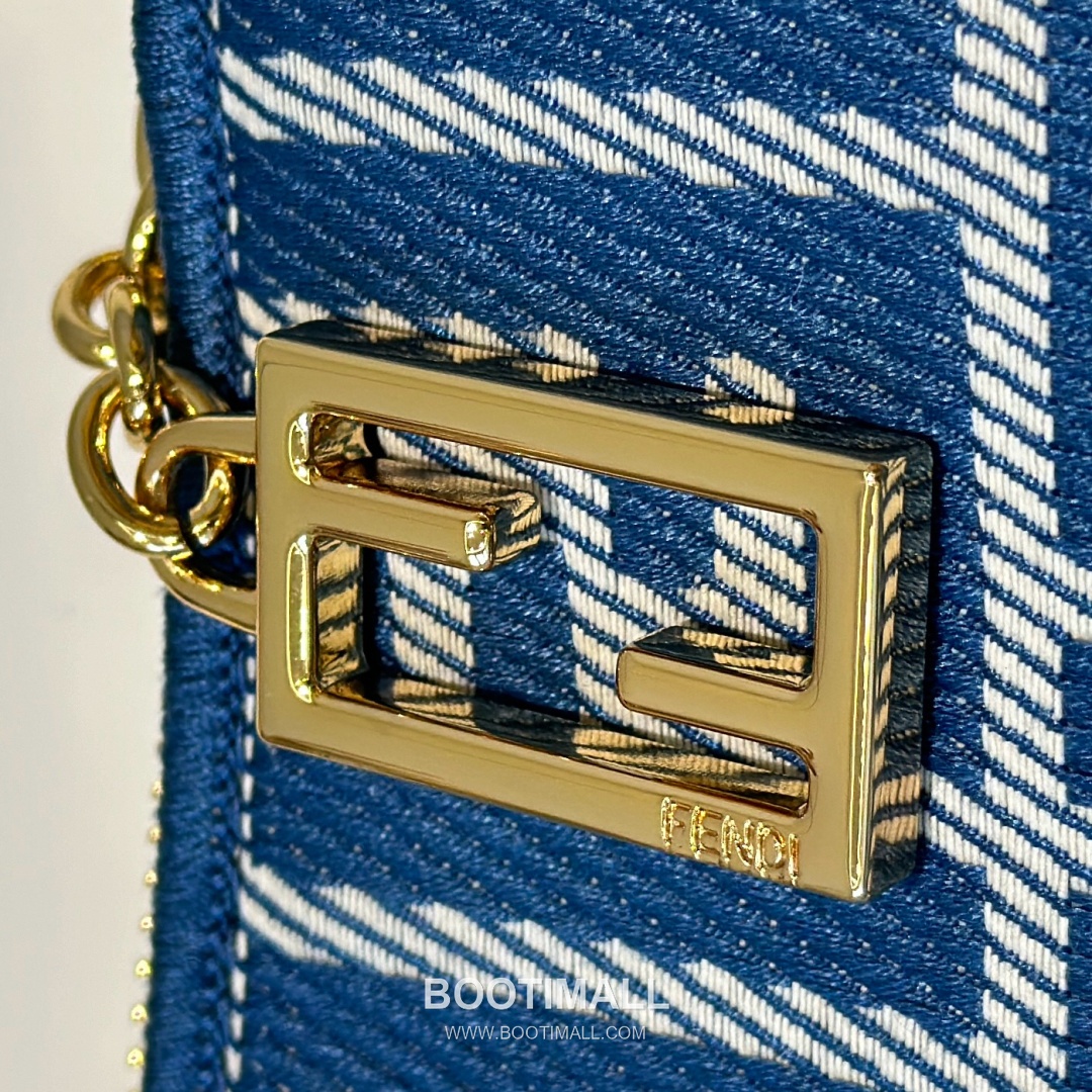 Fendi Baguette FF Jacquard Denim Clutch Bag 펜디 바게트 FF 자카드 데님 클러치백 20cm 10