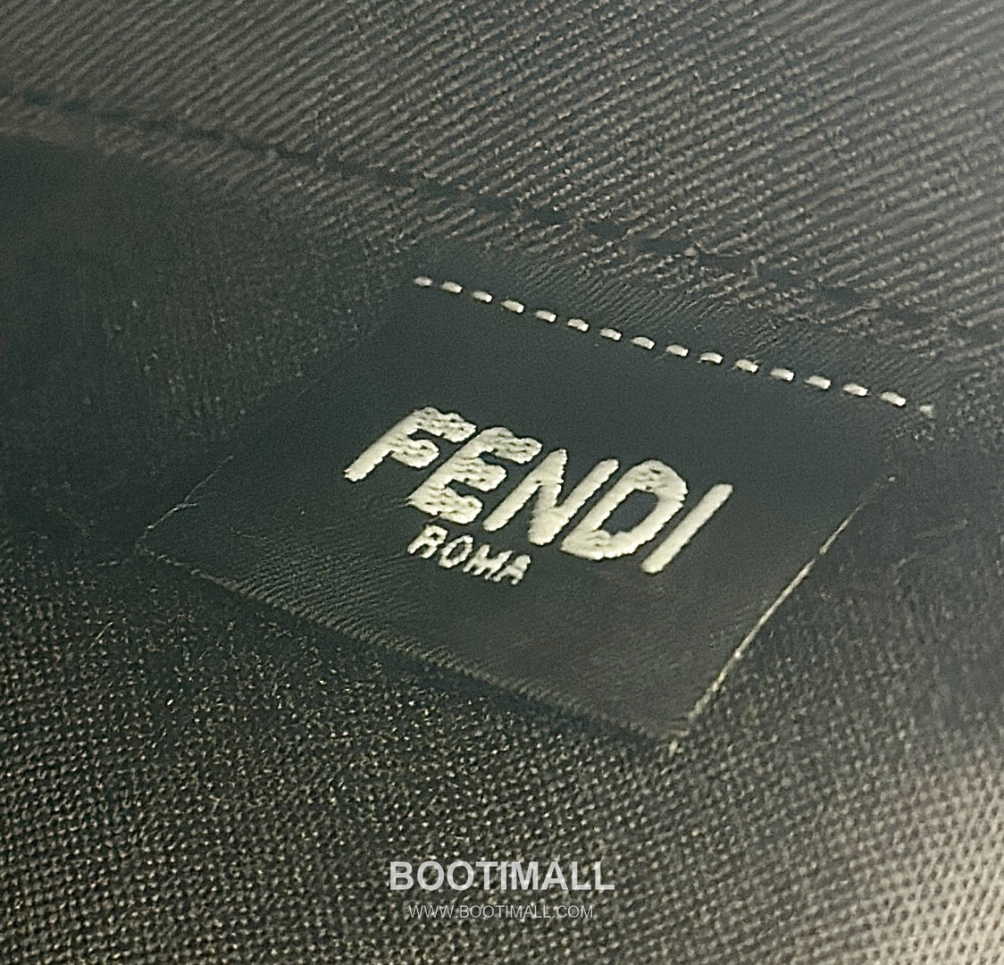 Fendi Baguette FF Jacquard Denim Clutch Bag 펜디 바게트 FF 자카드 데님 클러치백 20cm 13