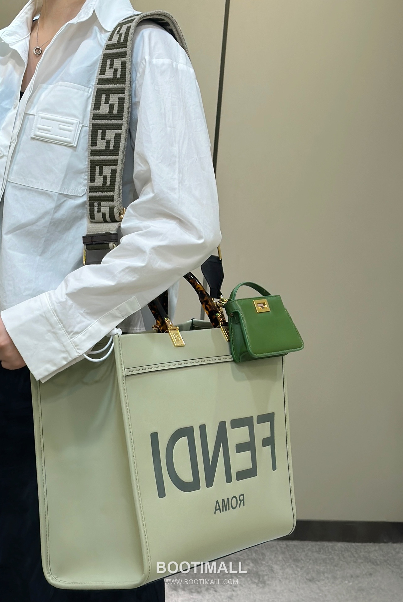 Fendi Sunshine Shopper Calfskin Tote Bag 펜디 선샤인 쇼퍼 송아지가죽 토트백 36cm 2