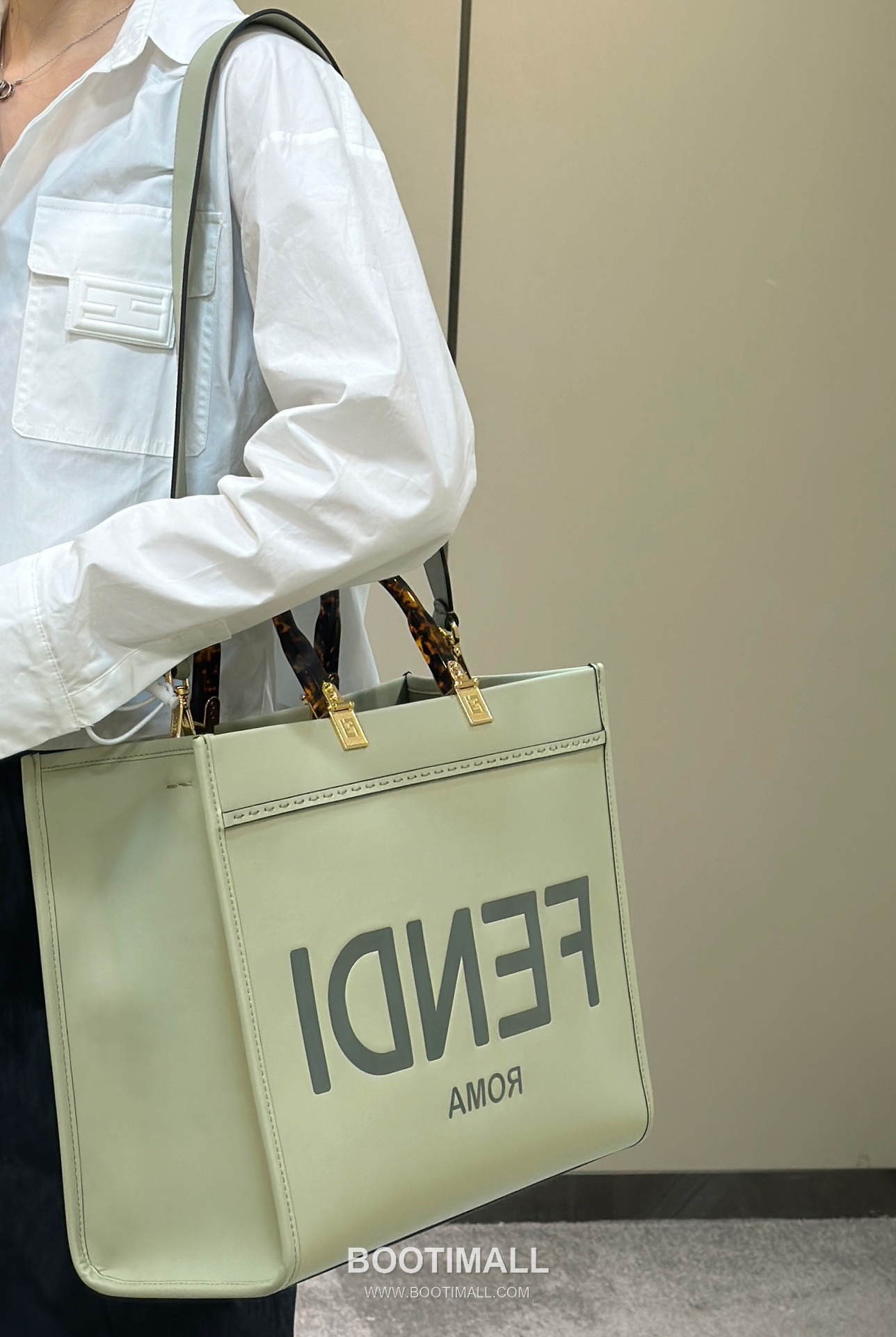 Fendi Sunshine Shopper Calfskin Tote Bag 펜디 선샤인 쇼퍼 송아지가죽 토트백 36cm 4