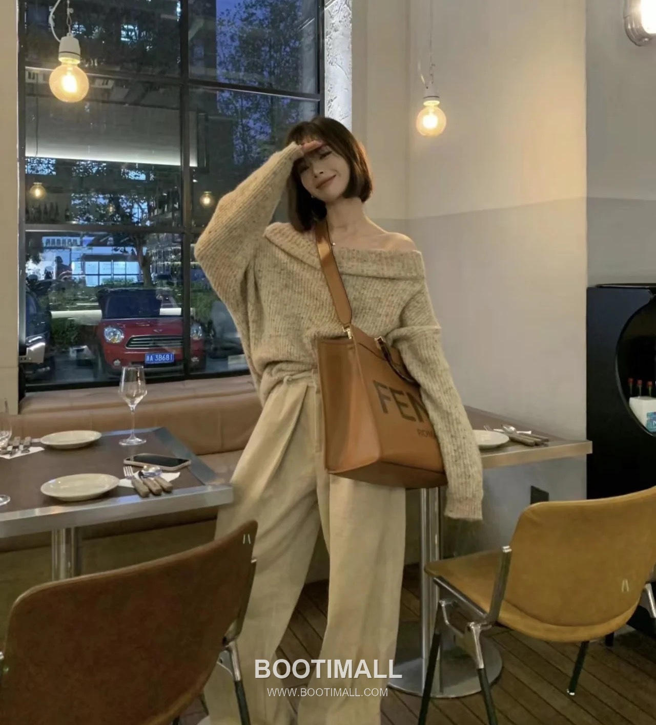 Fendi Sunshine Roma Embossed Amber Shopper Bag 펜디 선샤인 로마 엠보싱 앰버 쇼퍼백 36cm 2