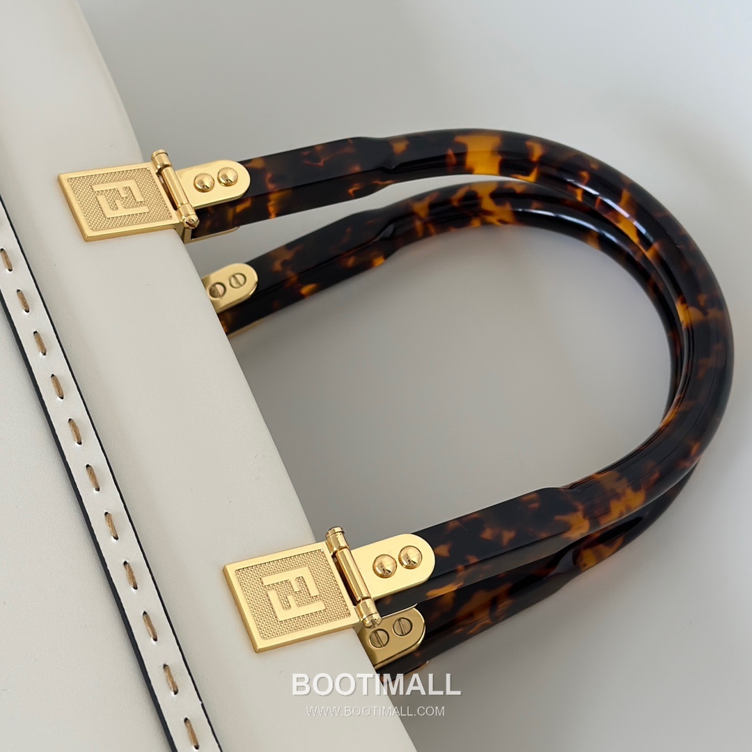 Fendi Sunshine Roma Embossed Amber Shopper Bag 펜디 선샤인 로마 엠보싱 앰버 쇼퍼백 36cm 9