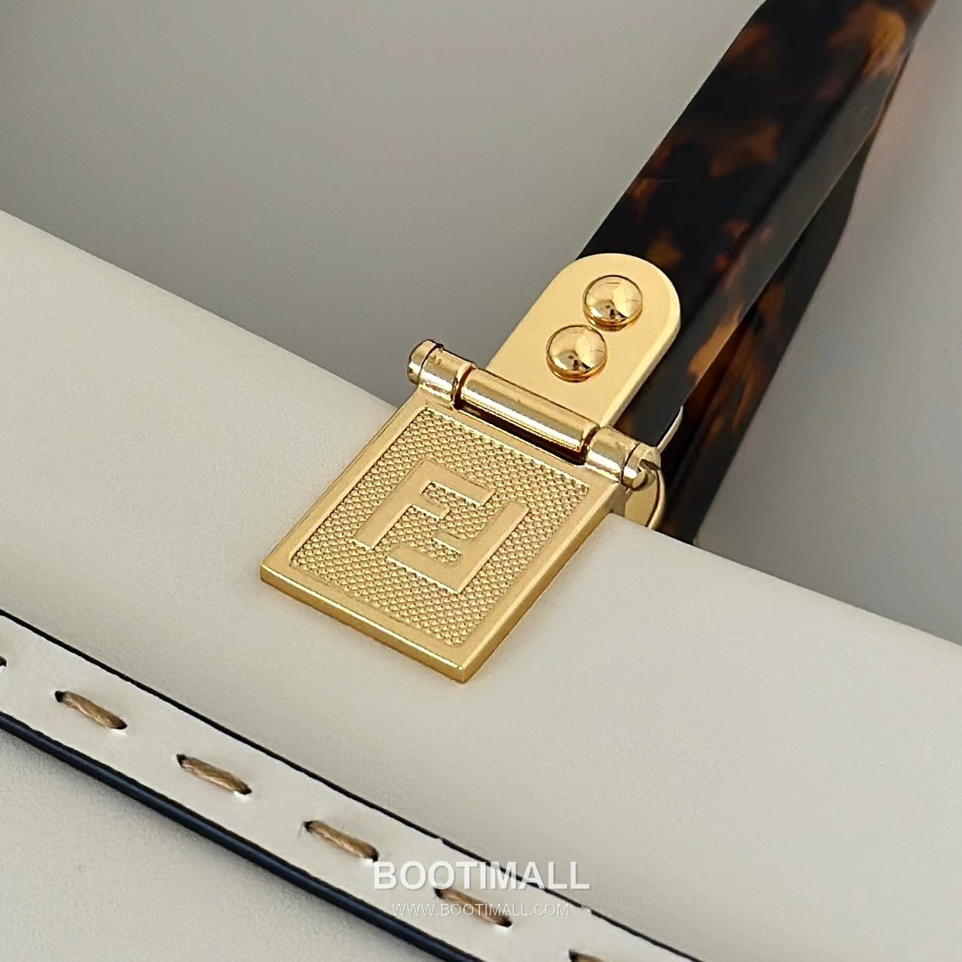 Fendi Sunshine Roma Embossed Amber Shopper Bag 펜디 선샤인 로마 엠보싱 앰버 쇼퍼백 36cm 11