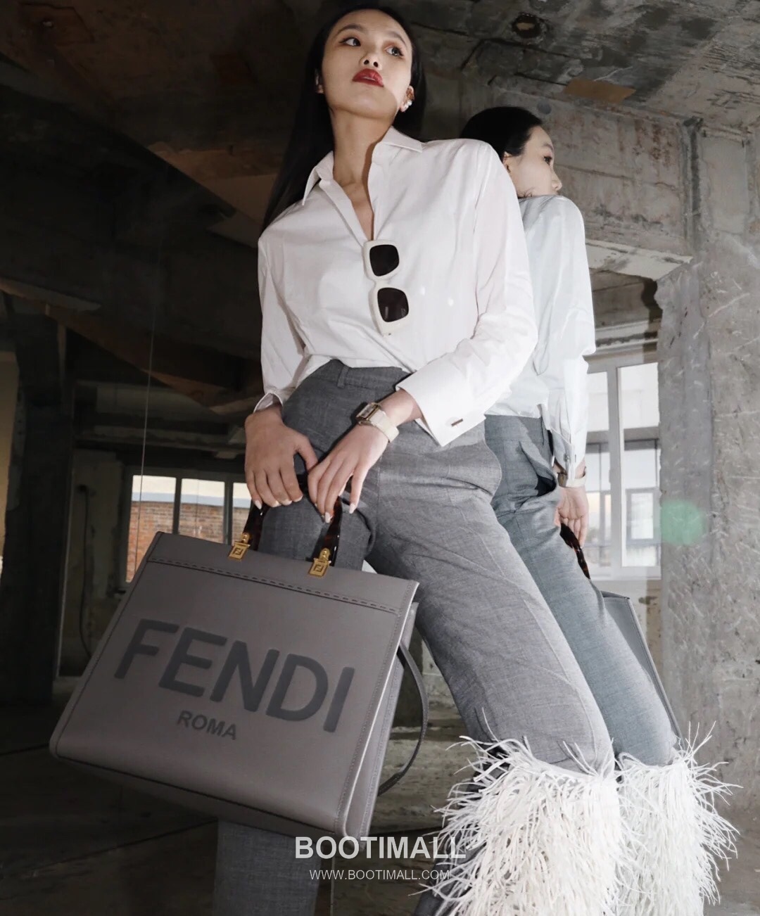 Fendi Amber Handle Shopper Cowhide Gray Bag 펜디 앰버 핸들 쇼퍼 소가죽 그레이 36cm 16