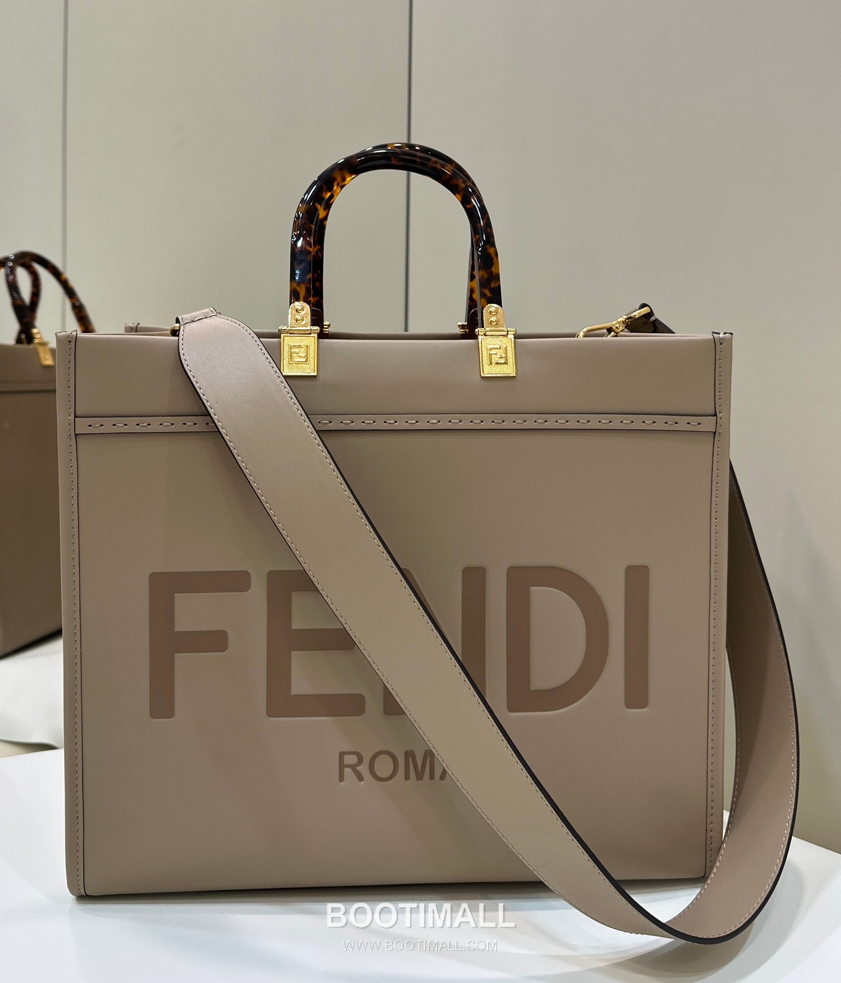 Fendi Amber Handle Shopper Cowhide Bag 펜디 앰버 핸들 쇼퍼 소가죽 36cm 8