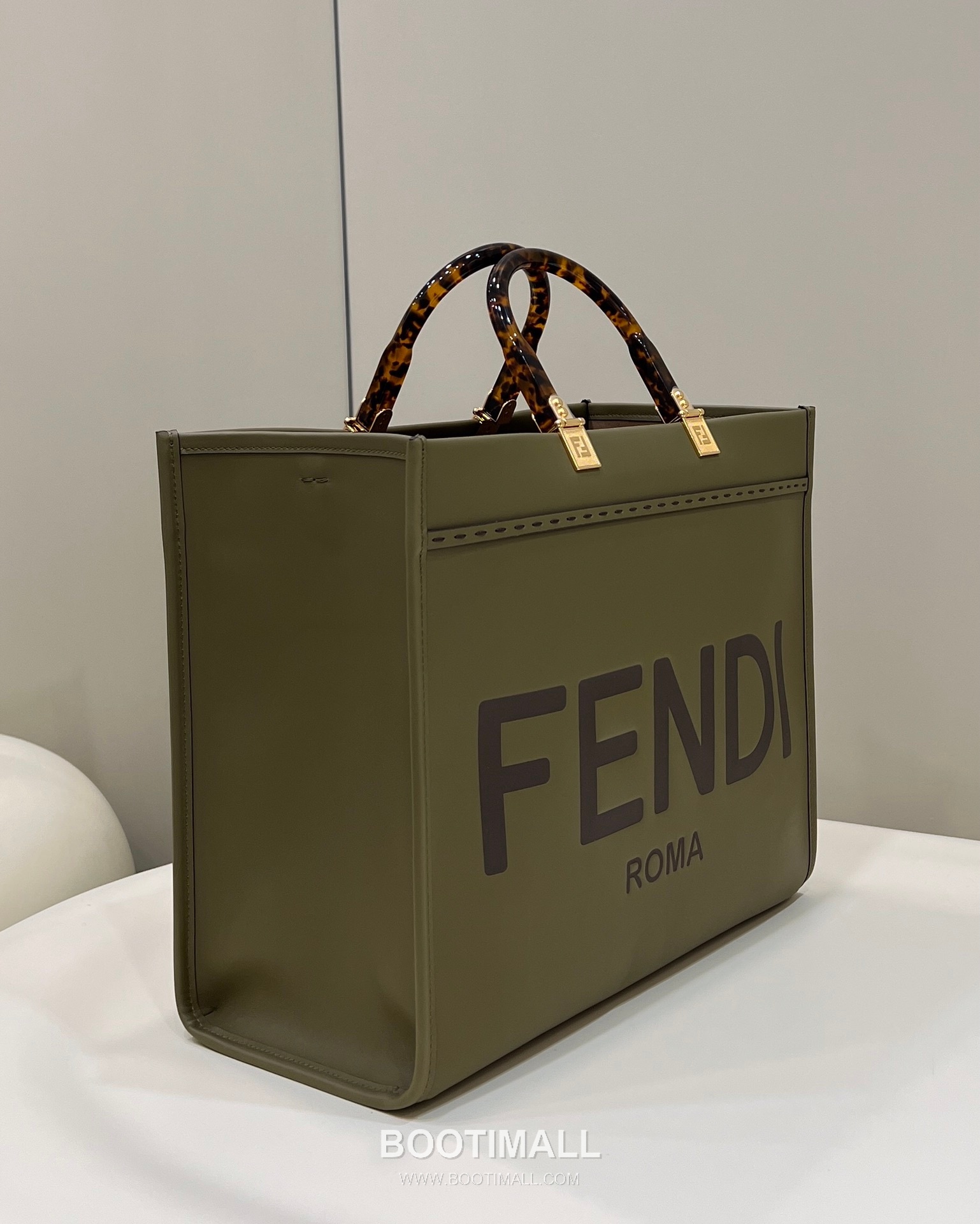 Fendi Amber Handle Shopping Cowhide Olive Green Shopper Bag 펜디 앰버 핸들 쇼핑 소가죽 올리브 그린 쇼퍼백 36cm 16
