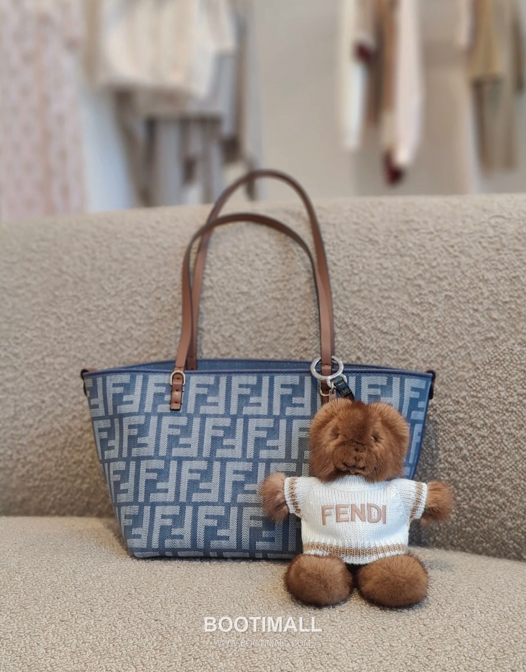Fendi Roll FF Jacquard Denim Fabric Blue Tote Bag 펜디 롤 FF 자카드 데님 패브릭 블루 토트백 22cm 2