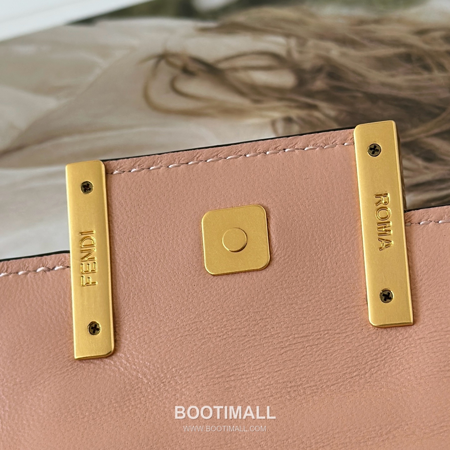 Fendi Nano Baguette Lambskin Crossbody Bag 펜디 나노 바게트 램스킨 크로스백 11cm 11