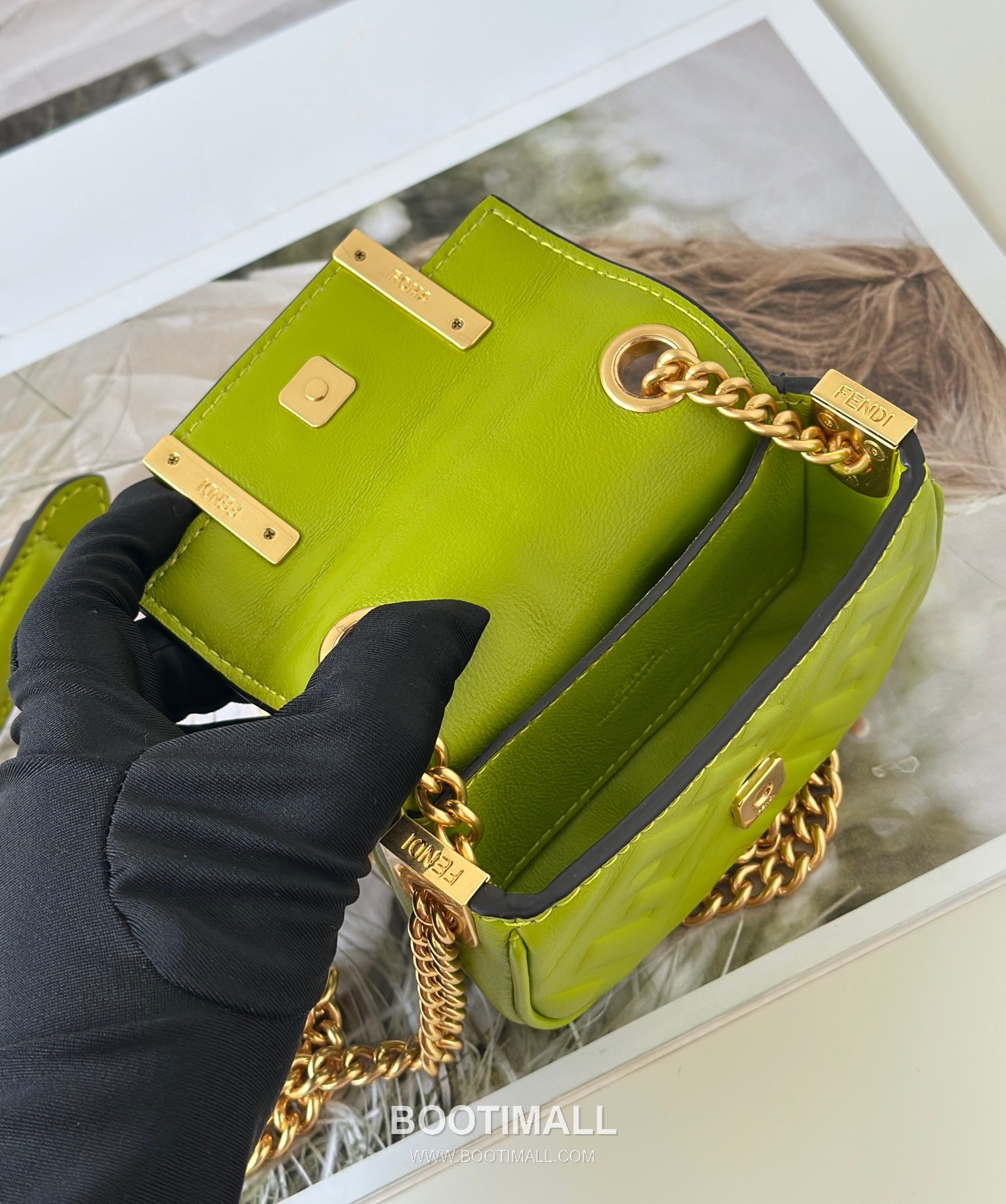 Fendi Nano Baguette Lambskin Crossbody Bag 펜디 나노 바게트 램스킨 크로스백 11cm 13