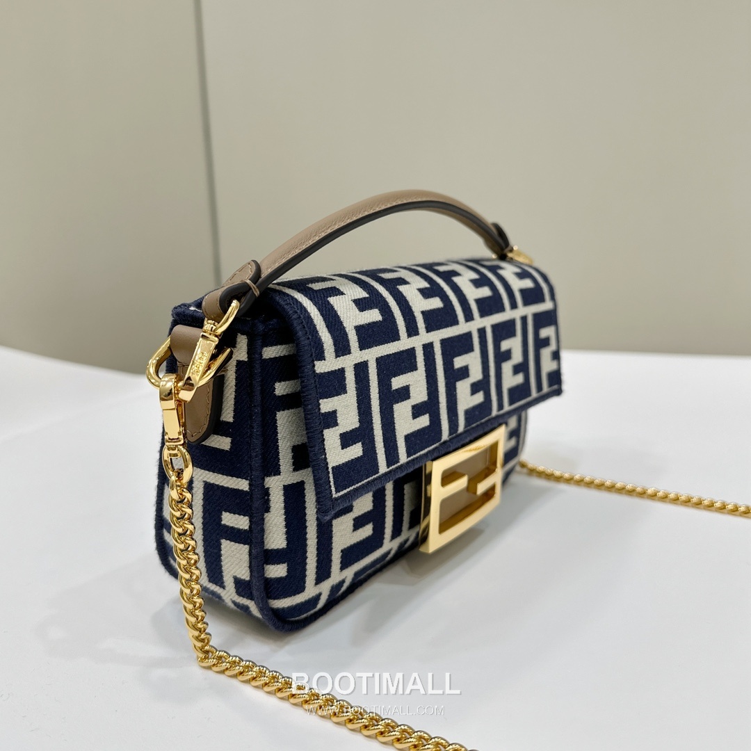 Fendi Baguette FF Logo Pequin Canvas Brown Chain Flap Bag 펜디 바게트 FF 로고 페퀸 캔버스 브라운 체인 플랩백 20cm 7