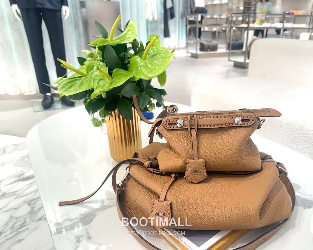Fendi By The Way Selleria Calfskin Boston Bag 펜디 바이 더 웨이 셀레리아 카프스킨 보스턴백 20cm 4