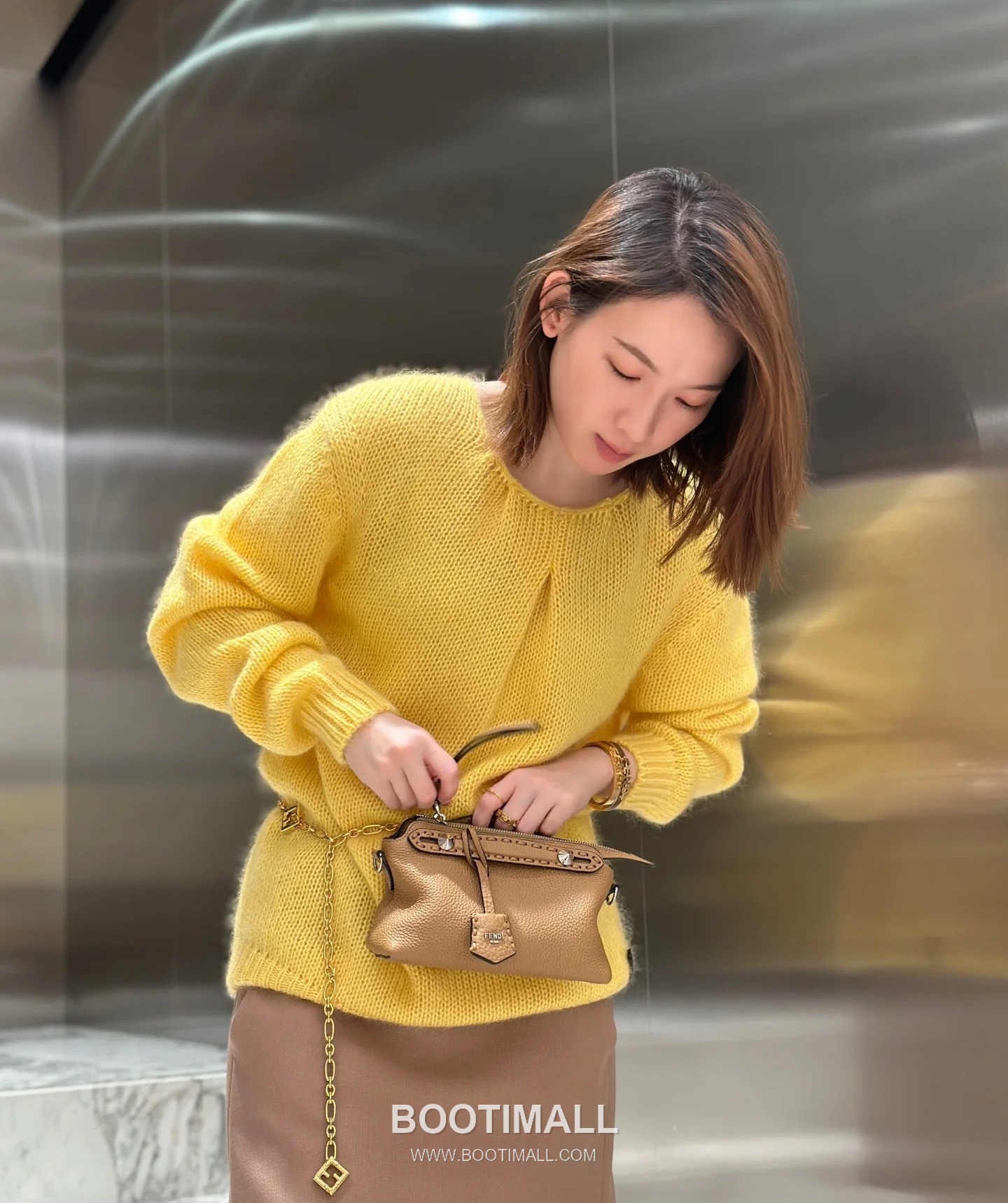 Fendi By The Way Selleria Calfskin Boston Bag 펜디 바이 더 웨이 셀레리아 카프스킨 보스턴백 20cm 6