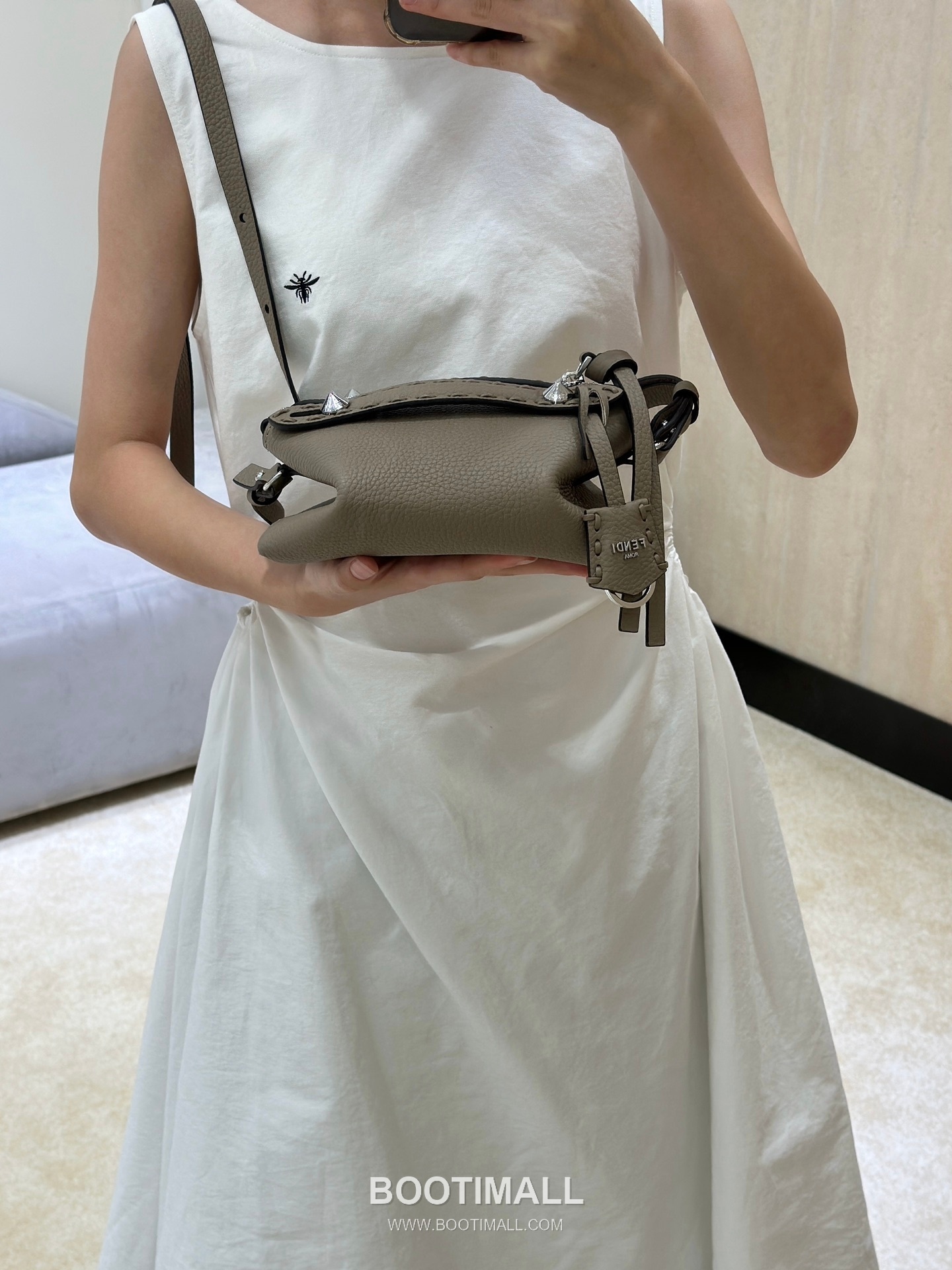 Fendi By The Way Selleria Calfskin Boston Bag 펜디 바이 더 웨이 셀레리아 카프스킨 보스턴백 20cm 16