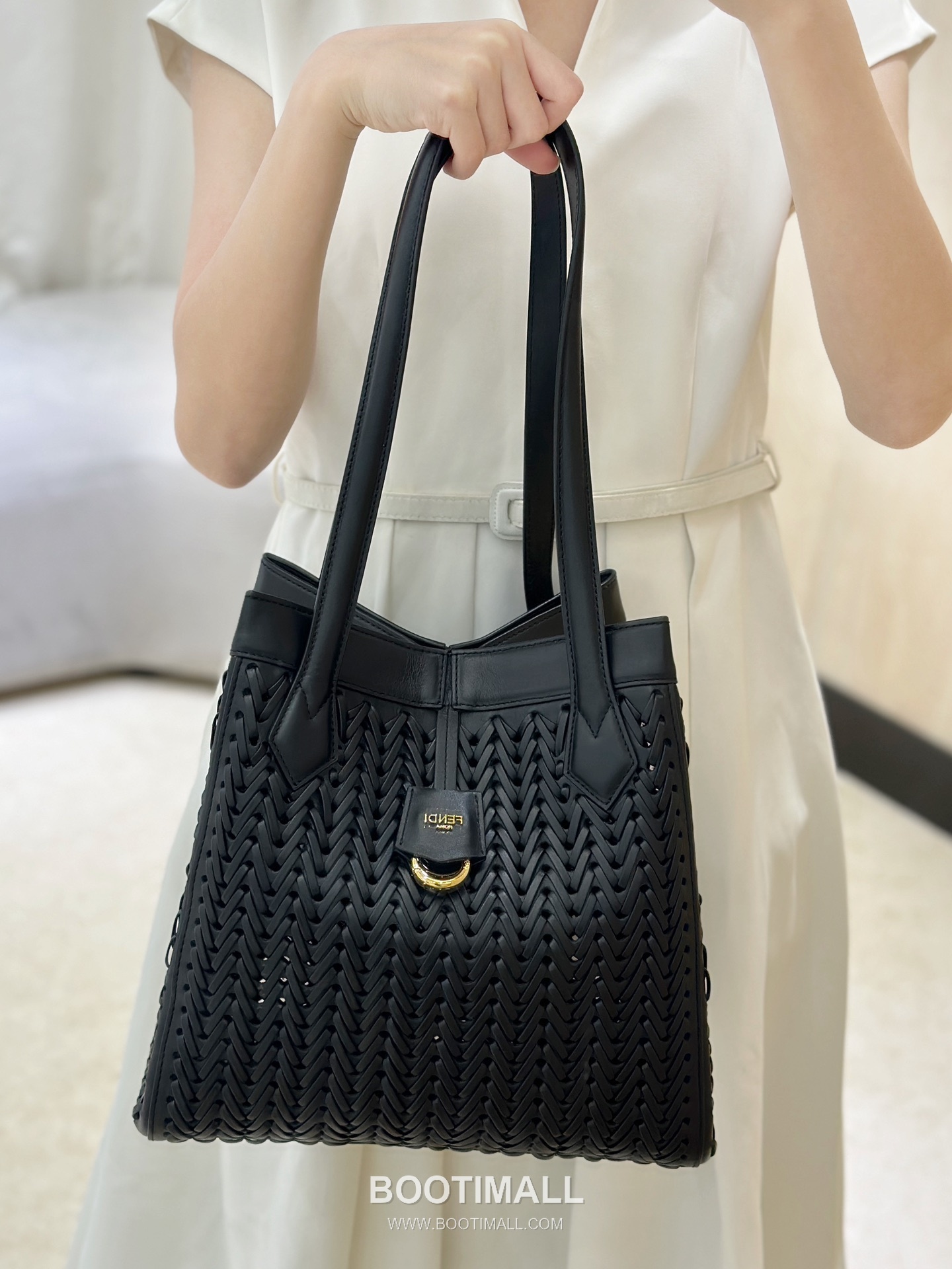 Hermès Origami Woven Cowhide Convertible Bag 에르메스 오리가미 위븐 소가죽 컨버터블백 27cm 2