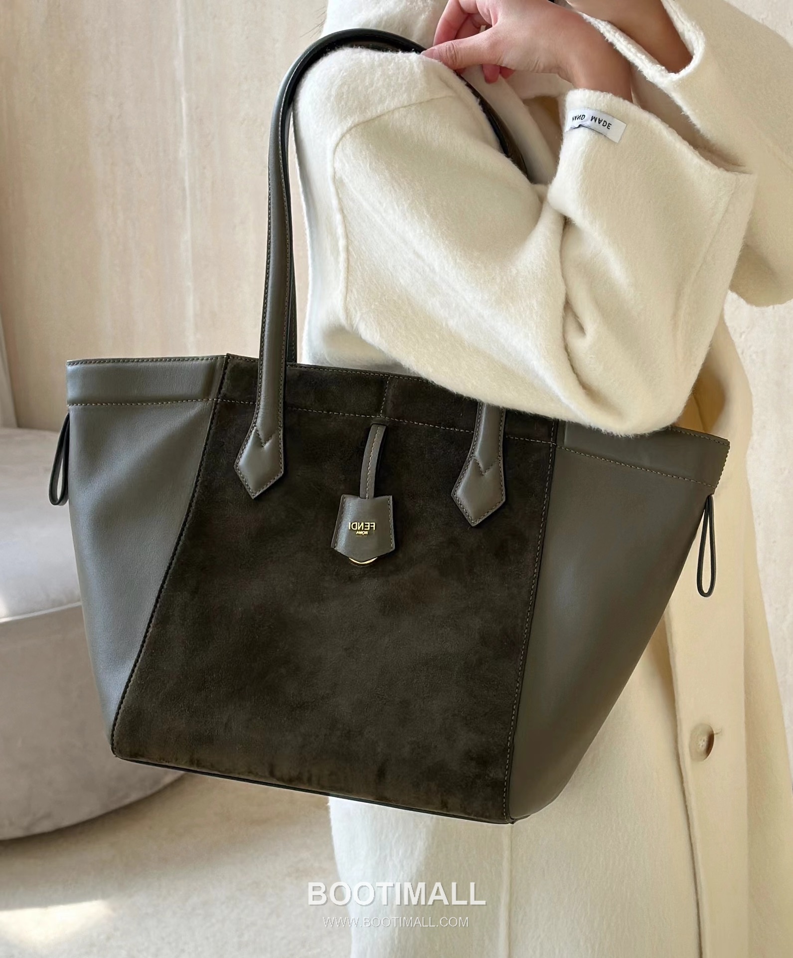 Fendi Origami Foldable Suede Calfskin Convertible Bag 펜디 오리가미 폴더블 스웨이드 카프스킨 컨버터블백 27cm 4