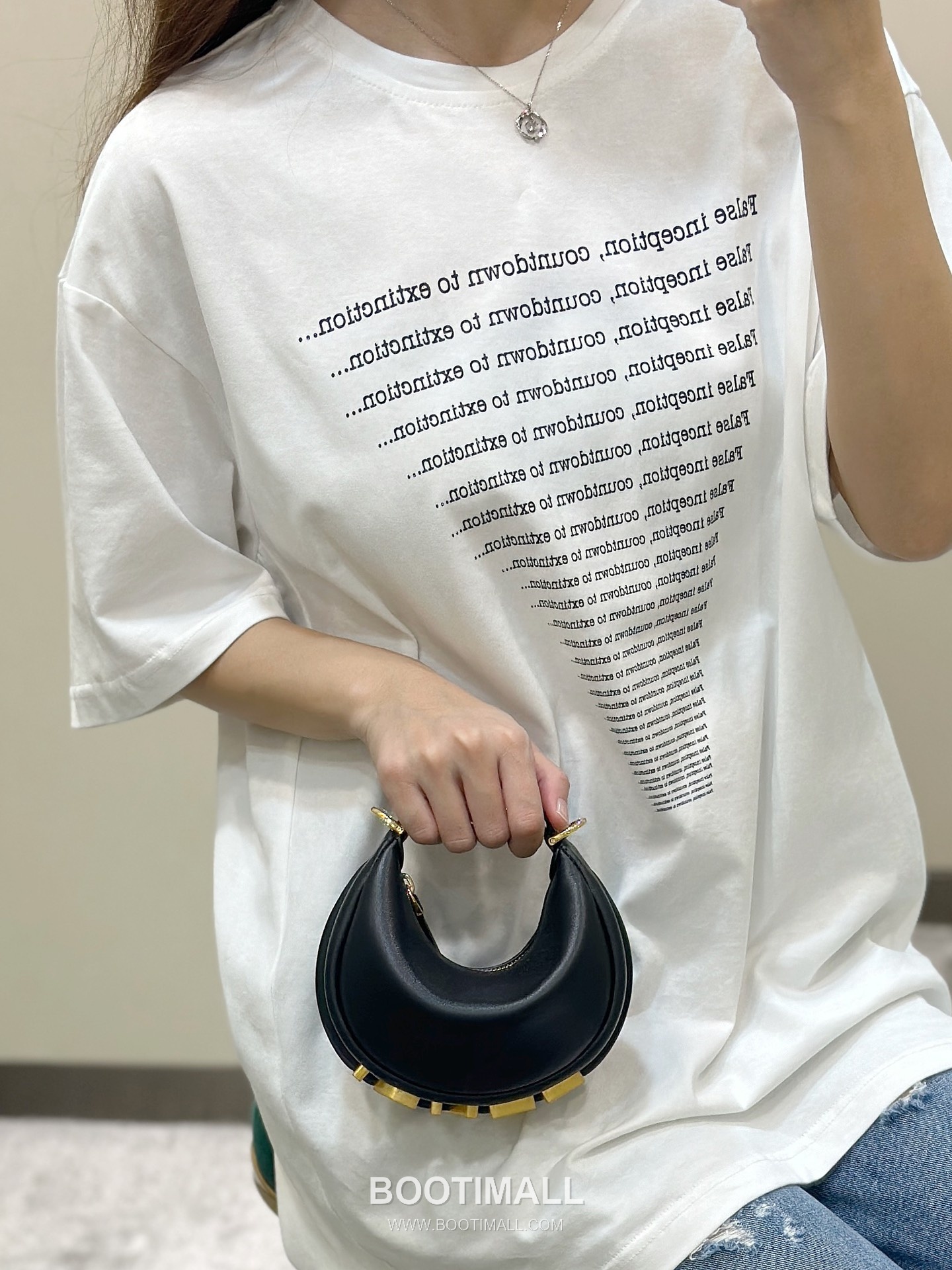 Fendi Fendigraphy Mini Cowhide Beige Shoulder Bag 펜디 그래피 미니 소가죽 베이지 숄더백 16.5cm 1