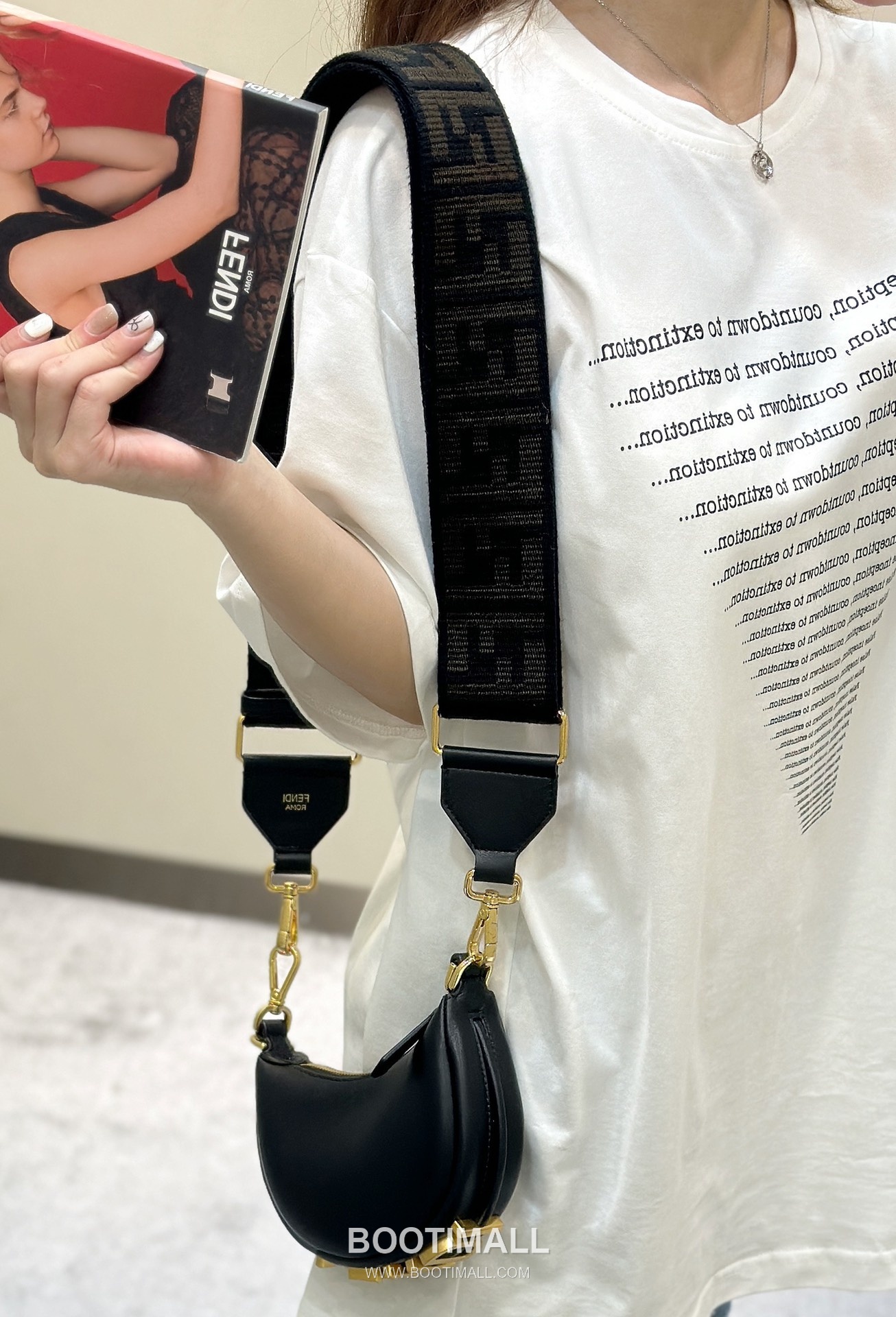 Fendi Fendigraphy Mini Cowhide Beige Shoulder Bag 펜디 그래피 미니 소가죽 베이지 숄더백 16.5cm 7