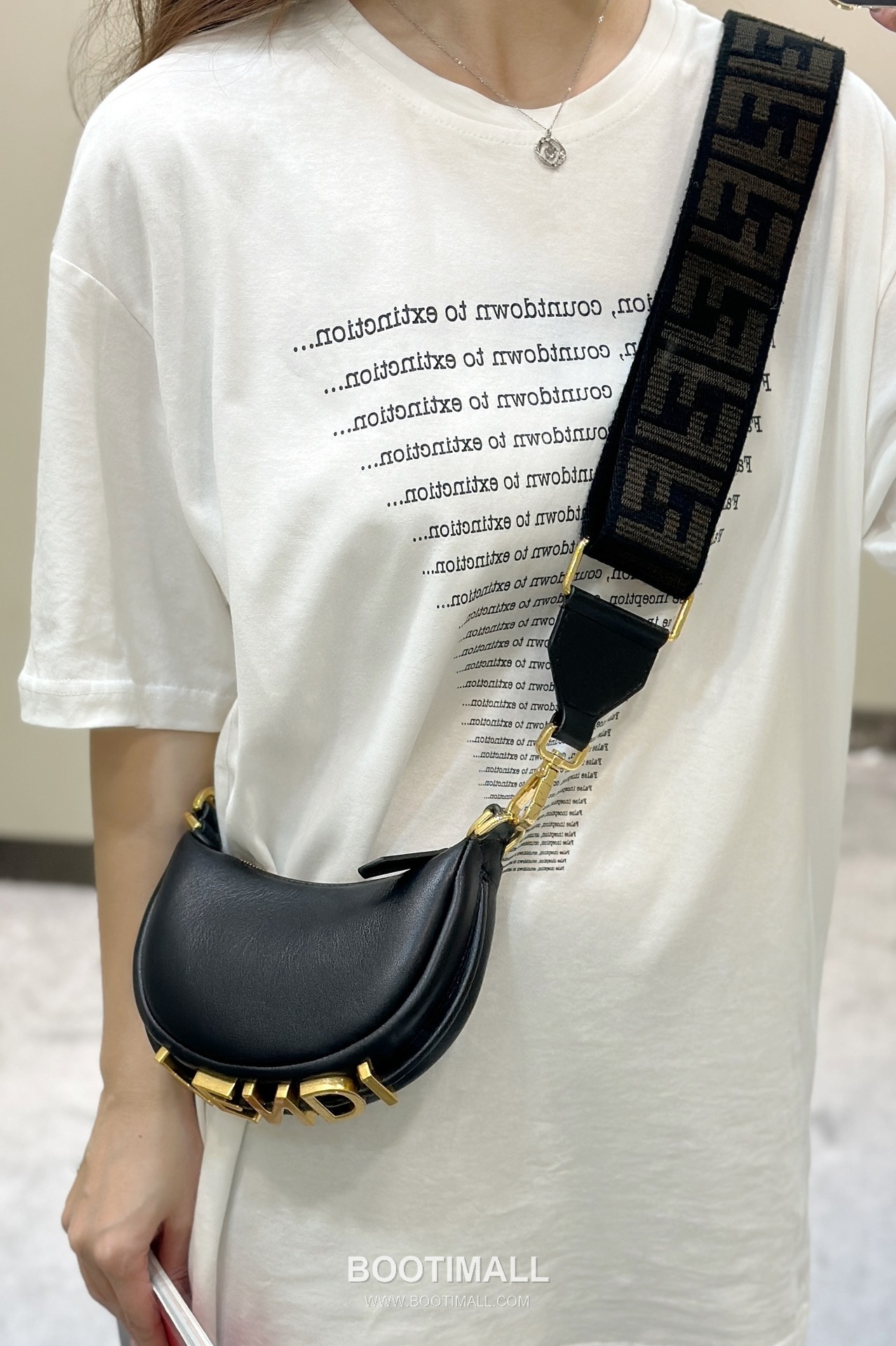 Fendi Fendigraphy Mini Cowhide Beige Shoulder Bag 펜디 그래피 미니 소가죽 베이지 숄더백 16.5cm 8