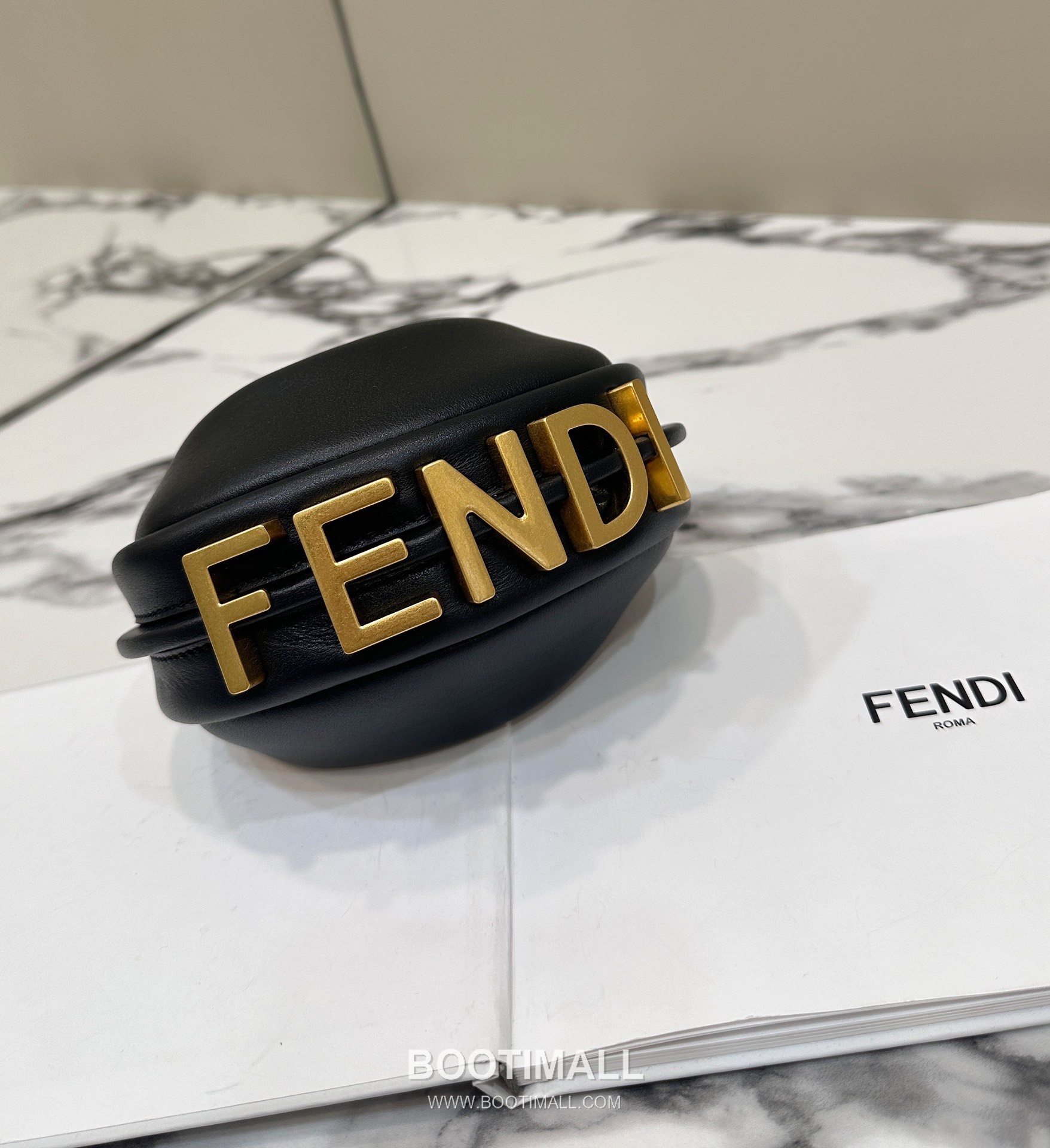 Fendi Fendigraphy Mini Cowhide Beige Shoulder Bag 펜디 그래피 미니 소가죽 베이지 숄더백 16.5cm 13