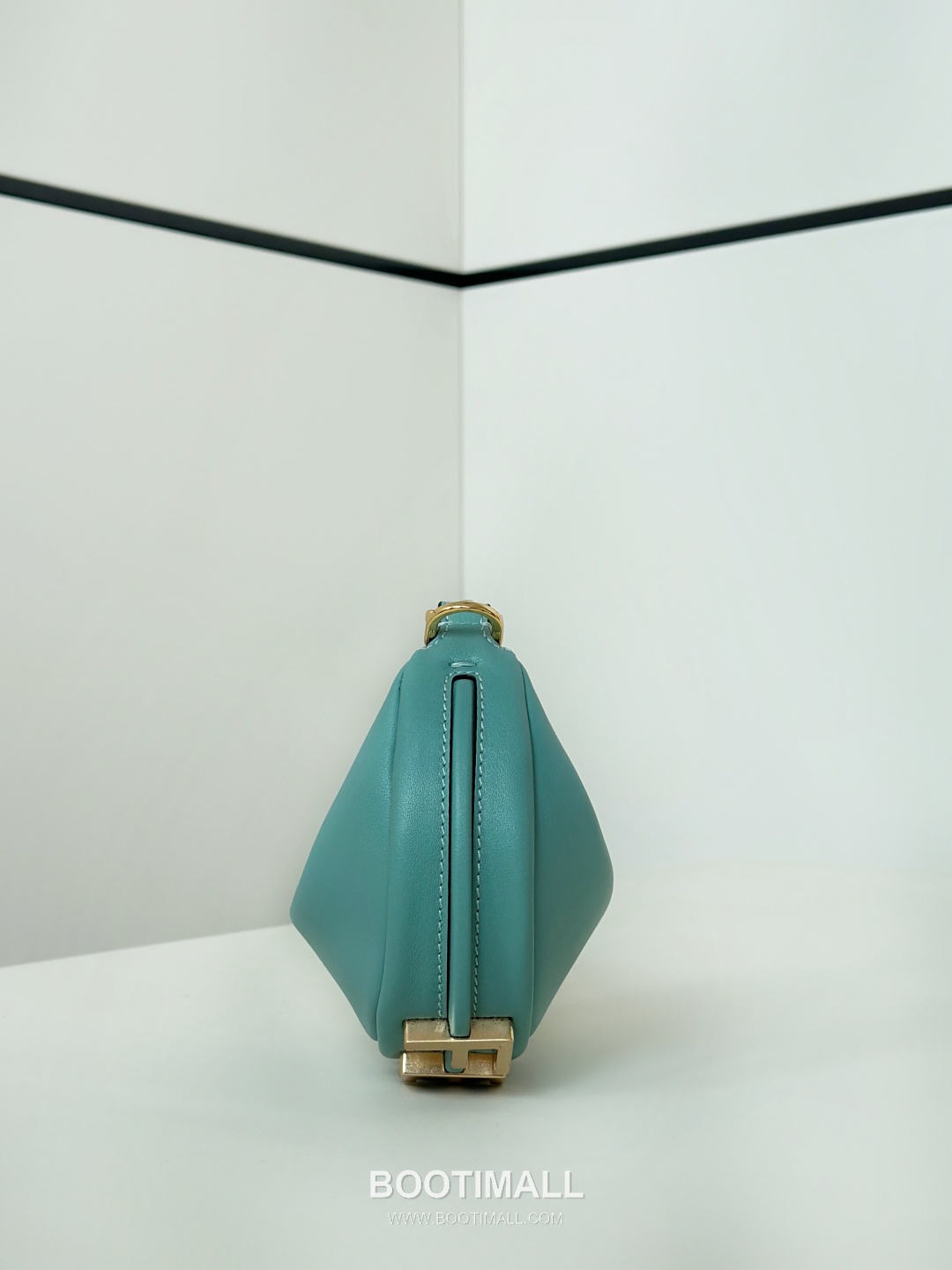 Fendi Fendigraphy Leather Shoulder Bag 펜디 펜디그래피 가죽 숄더백 16.5cm 8