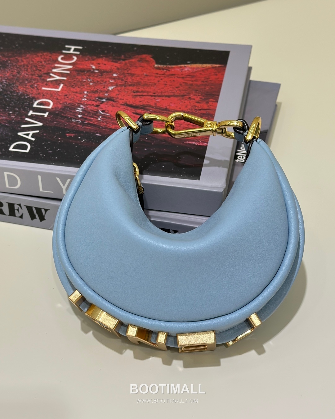 Fendi Fendigraphy Leather Shoulder Bag 펜디 펜디그래피 가죽 숄더백 16.5cm 1