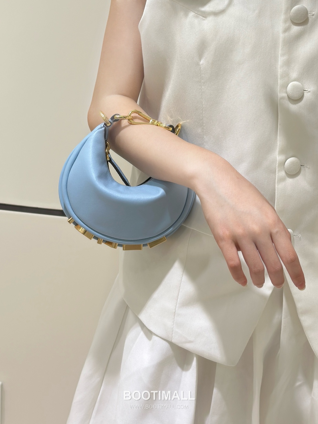 Fendi Fendigraphy Leather Shoulder Bag 펜디 펜디그래피 가죽 숄더백 16.5cm 5