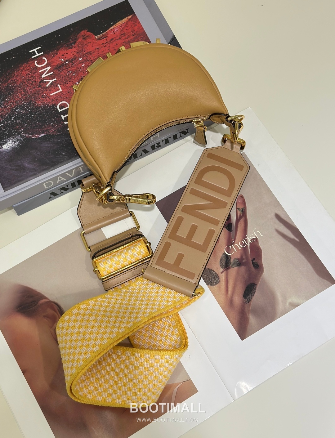 Fendi Fendigraphy Leather Shoulder Bag 펜디 펜디그래피 가죽 숄더백 16.5cm 2