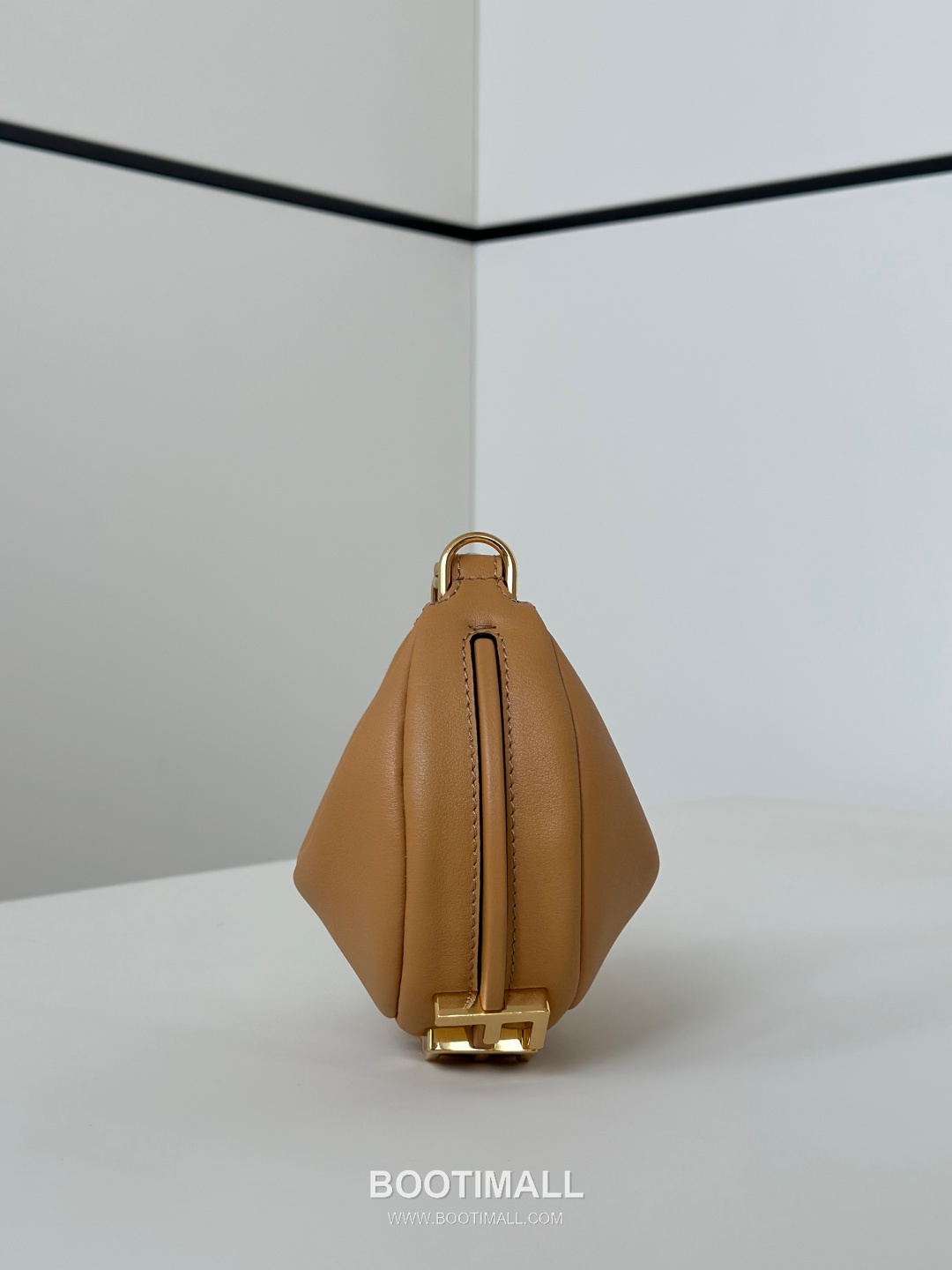 Fendi Fendigraphy Leather Shoulder Bag 펜디 펜디그래피 가죽 숄더백 16.5cm 8