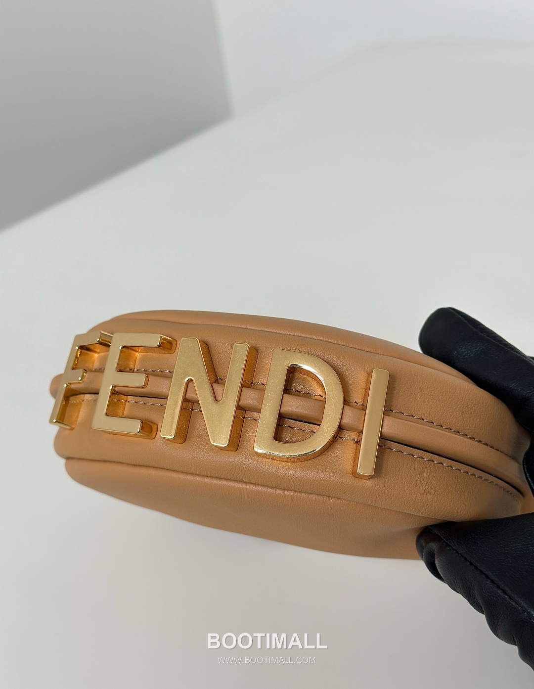 Fendi Fendigraphy Leather Shoulder Bag 펜디 펜디그래피 가죽 숄더백 16.5cm 9