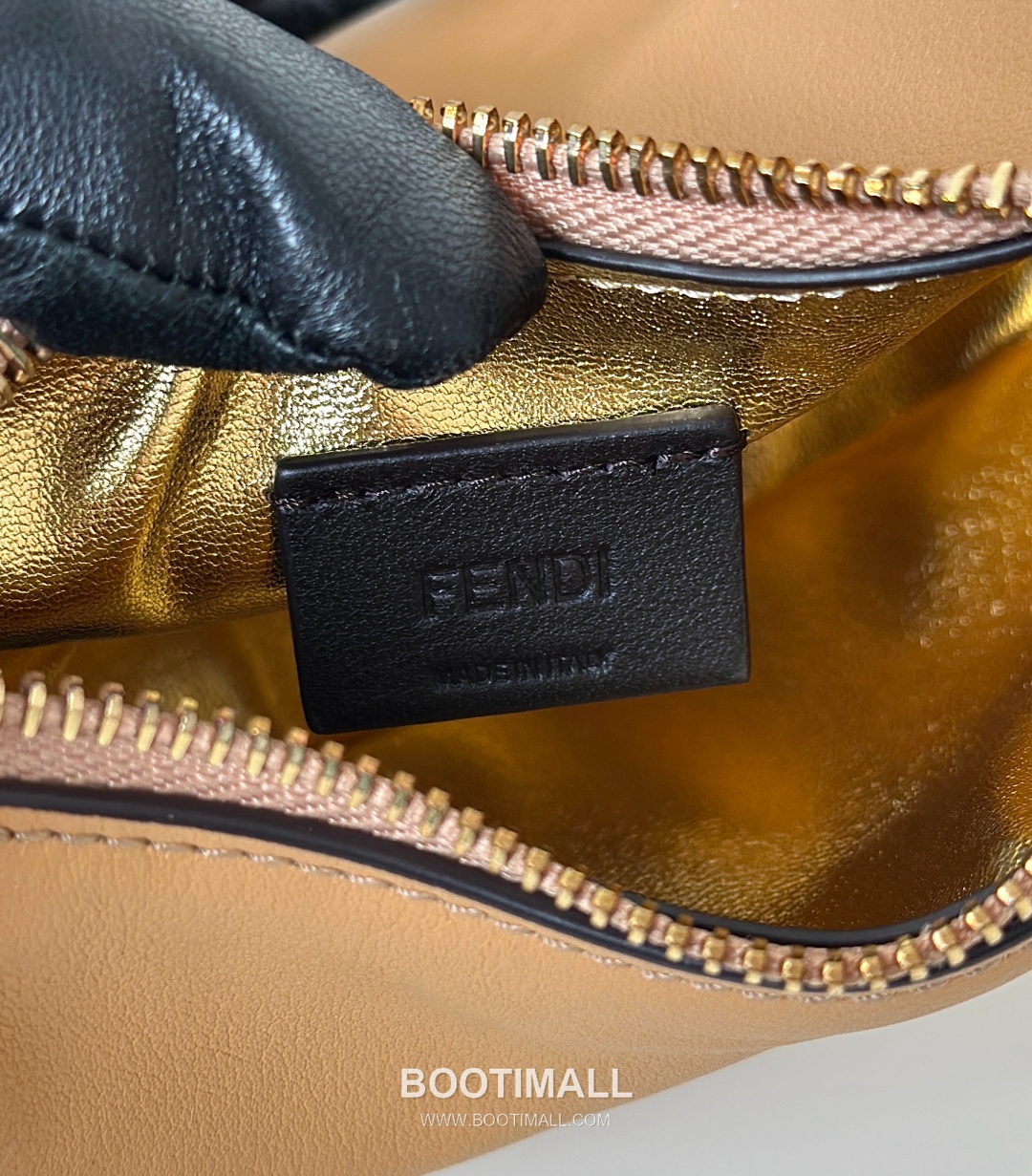 Fendi Fendigraphy Leather Shoulder Bag 펜디 펜디그래피 가죽 숄더백 16.5cm 13