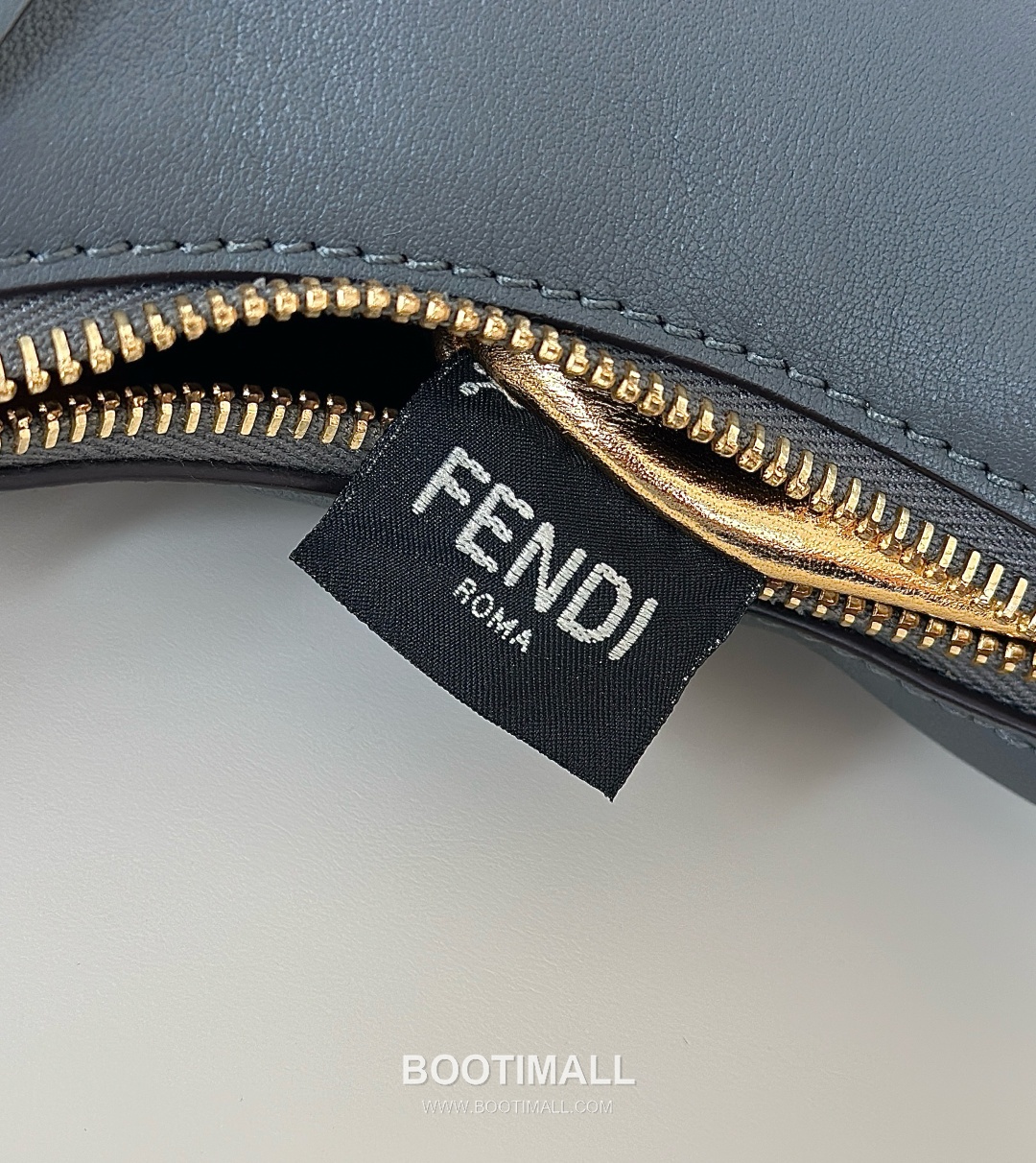 Fendi Fendigraphy Mini Soft Cowhide Shoulder Bag 펜디 그래피 미니 소프트 소가죽 숄더백 16.5cm 10