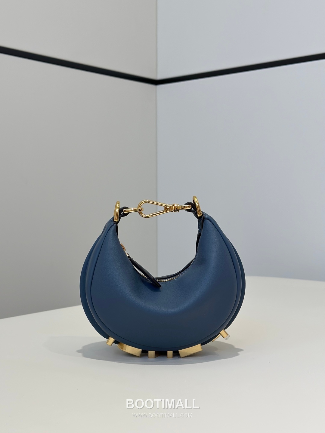 Fendi Fendigraphy Mini Calfskin Shoulder Bag 펜디 그래피 미니 카프스킨 숄더백 16.5cm 5