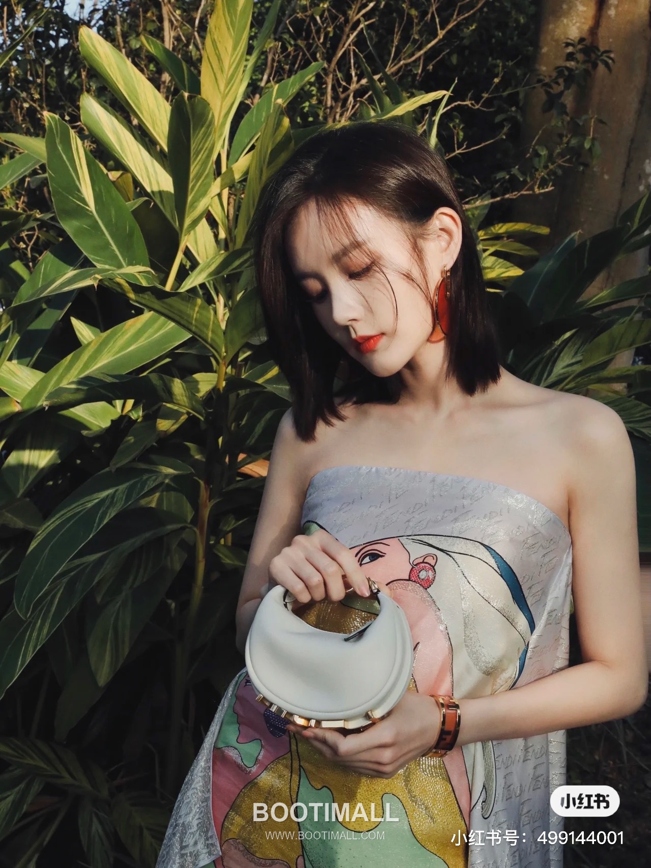 Fendi Fendigraphy Calfskin Mini Shoulder Bag 펜디 펜디그래피 송아지가죽 미니 숄더백 16.5cm 8