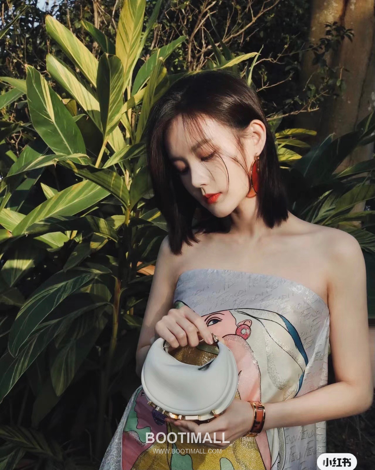 Fendi Fendigraphy Calfskin Mini Shoulder Bag 펜디 펜디그래피 송아지가죽 미니 숄더백 16.5cm 11