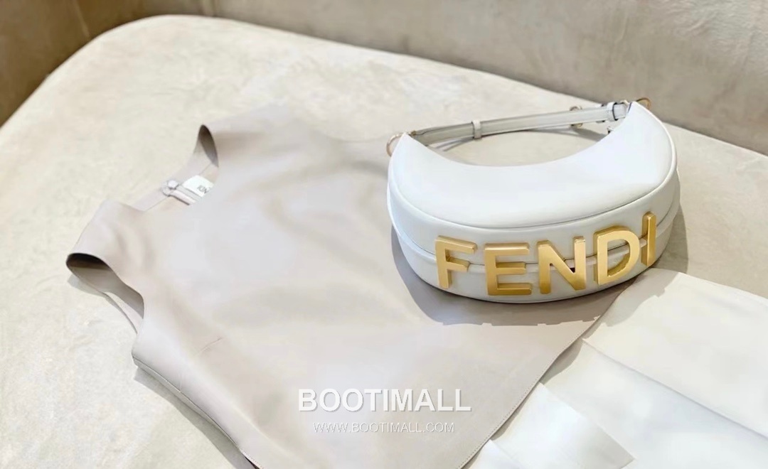 Fendi Fendigraphy Calfskin Mini Shoulder Bag 펜디 펜디그래피 송아지가죽 미니 숄더백 16.5cm 14