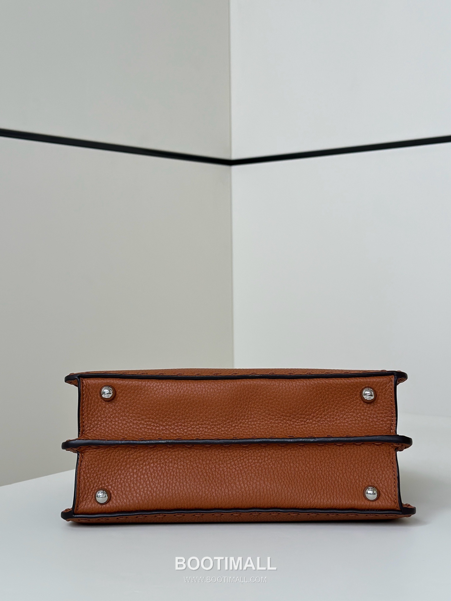 Fendi Peekaboo Small Calfskin Brown Top Handle Bag 펜디 피카부 스몰 80133 카프스킨 브라운 탑핸들백 27cm 8