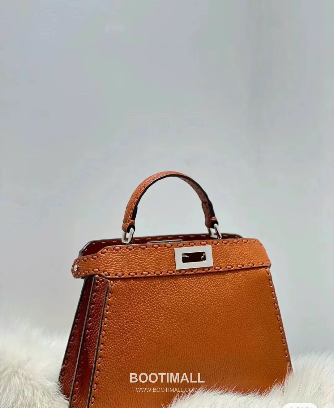 Fendi Peekaboo Small Calfskin Brown Top Handle Bag 펜디 피카부 스몰 80133 카프스킨 브라운 탑핸들백 27cm 18