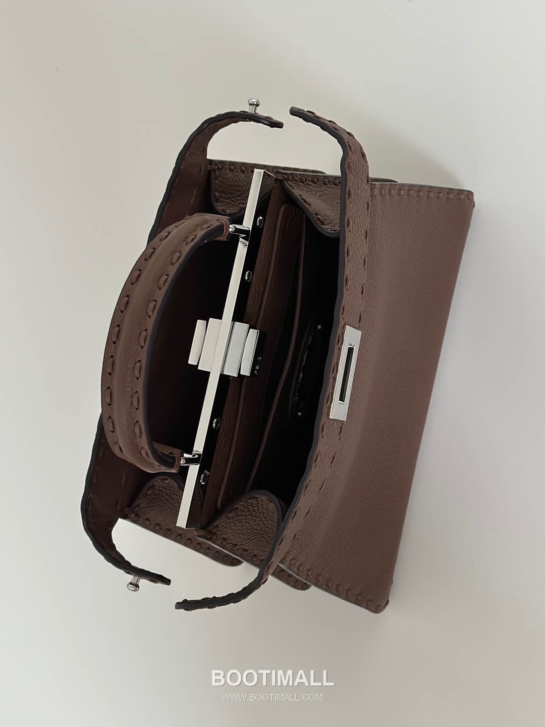 Fendi Peekaboo Small Calfskin Top Handle Bag 펜디 피카부 스몰 송아지가죽 탑핸들백 27cm 13