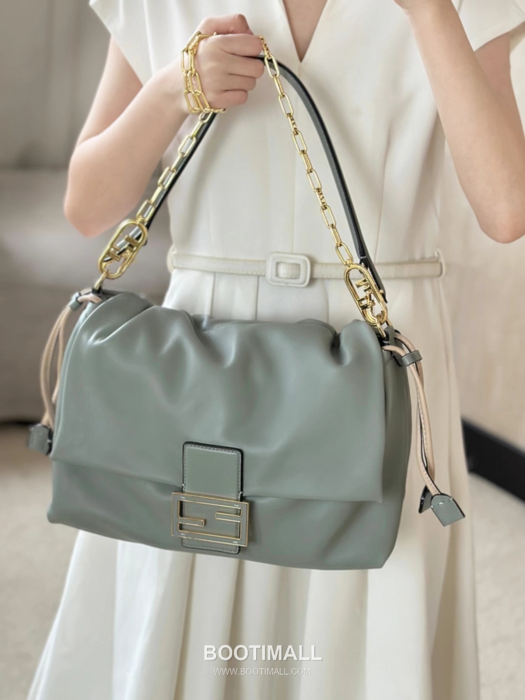 Fendi Mamma Baguette Large Lambskin Green Shoulder Bag 펜디 맘마 바게트 라지 램스킨 그린 숄더백 32cm 20