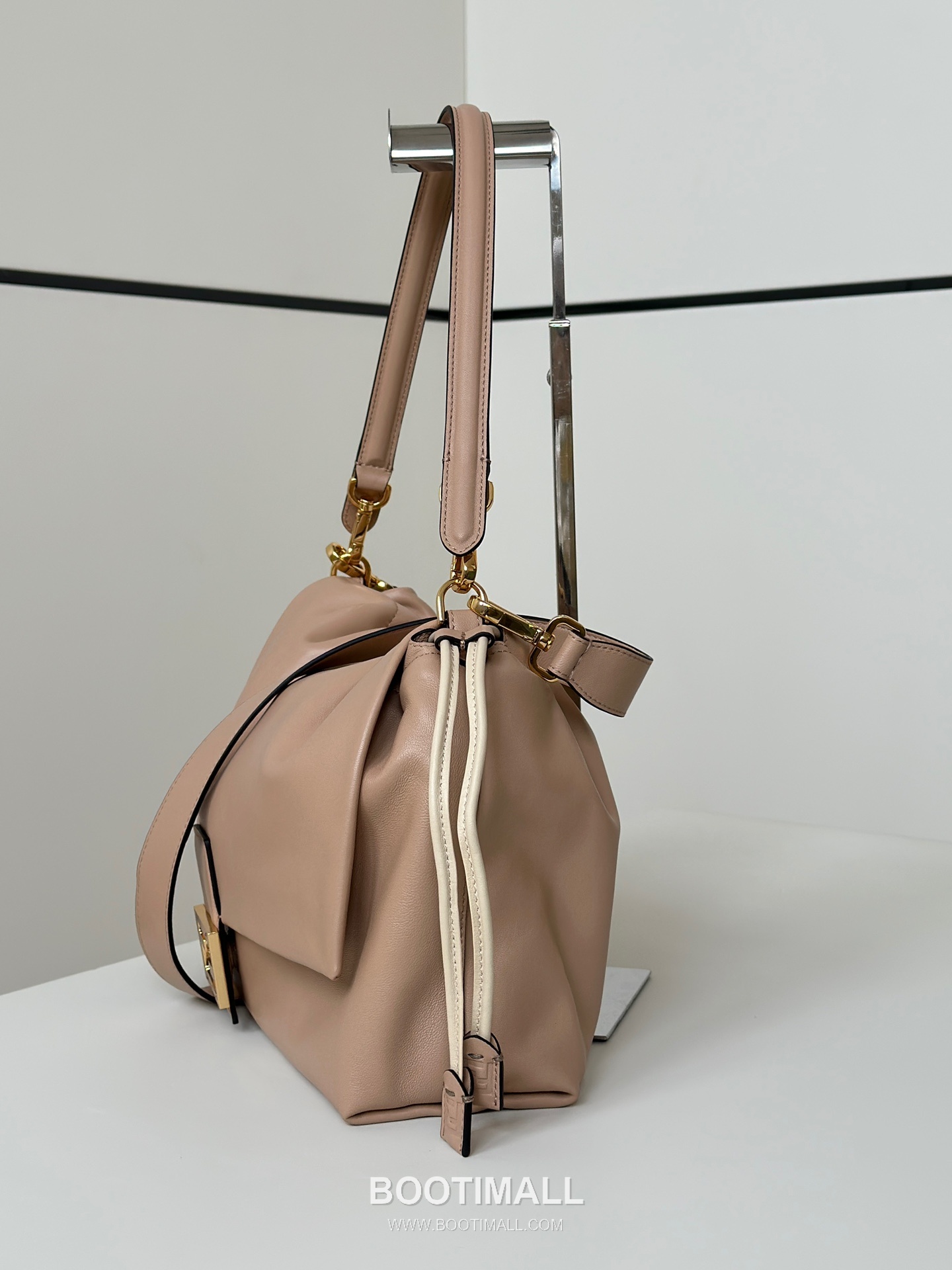 Fendi Mamma Baguette Large Lambskin Green Shoulder Bag 펜디 맘마 바게트 라지 램스킨 그린 숄더백 32cm 3