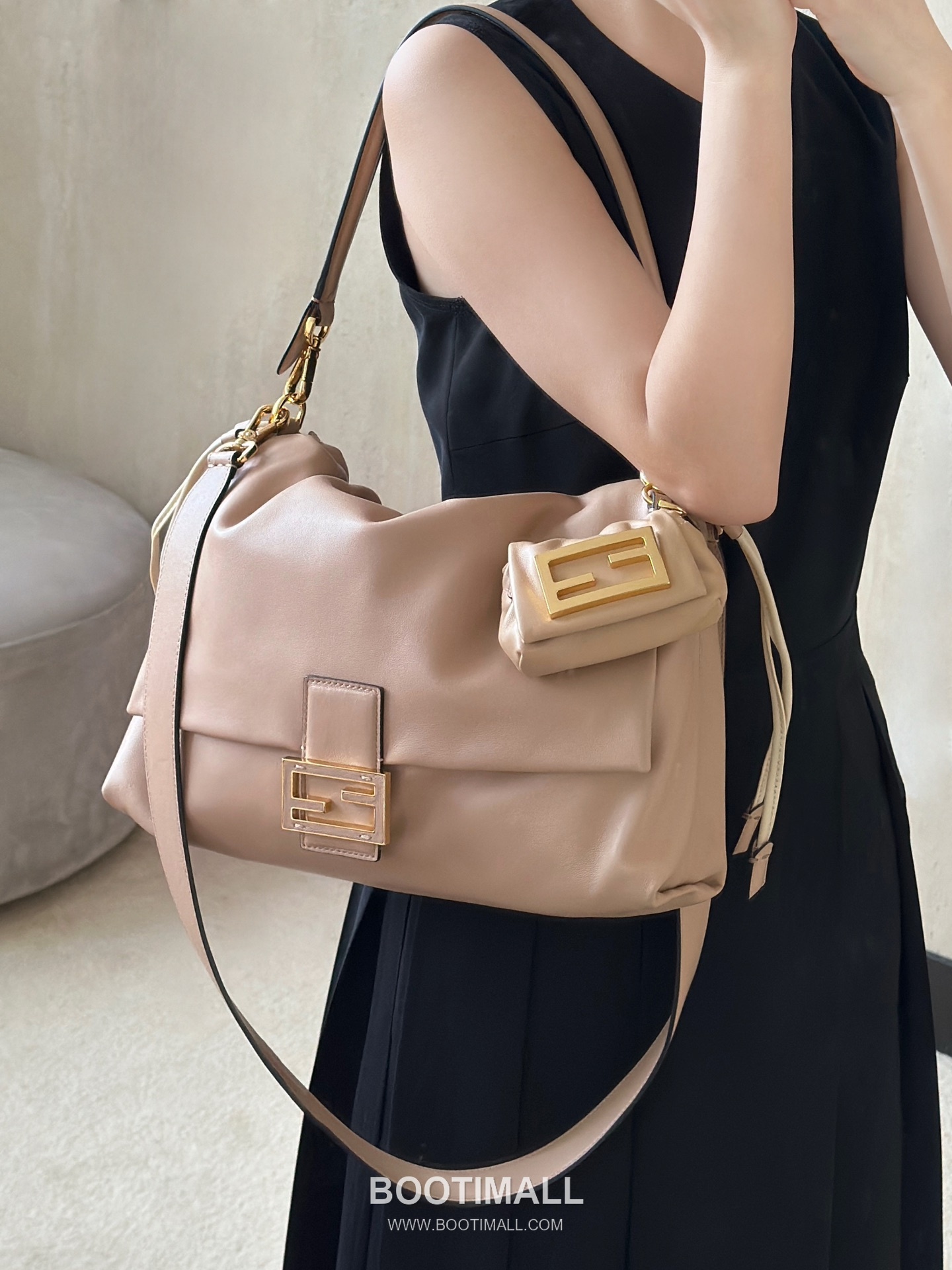 Fendi Mamma Baguette Large Lambskin Green Shoulder Bag 펜디 맘마 바게트 라지 램스킨 그린 숄더백 32cm 13