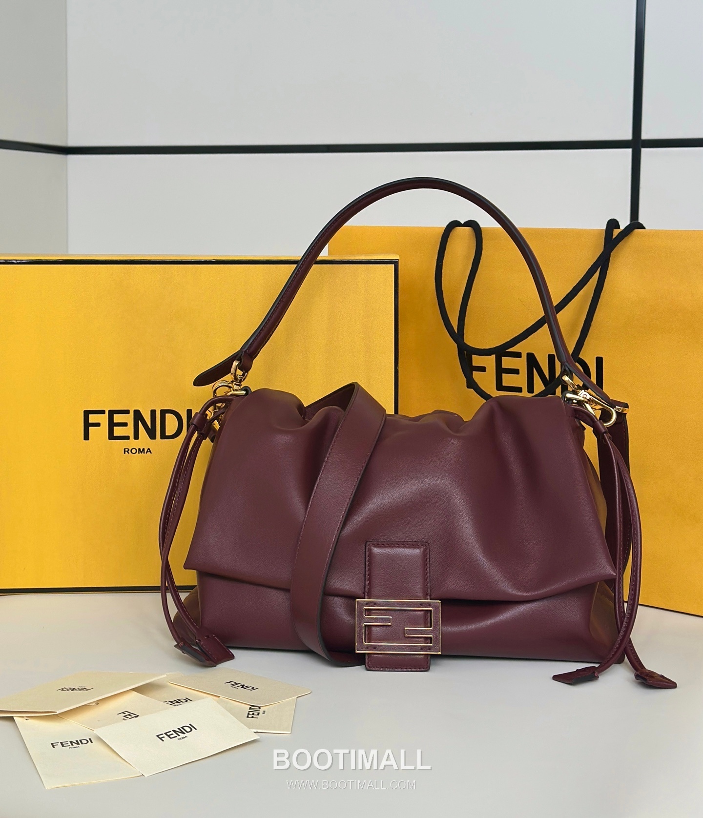 Fendi Mamma Baguette Large Lambskin Shoulder Bag 펜디 맘마 바게트 라지 램스킨 숄더백 32cm 6