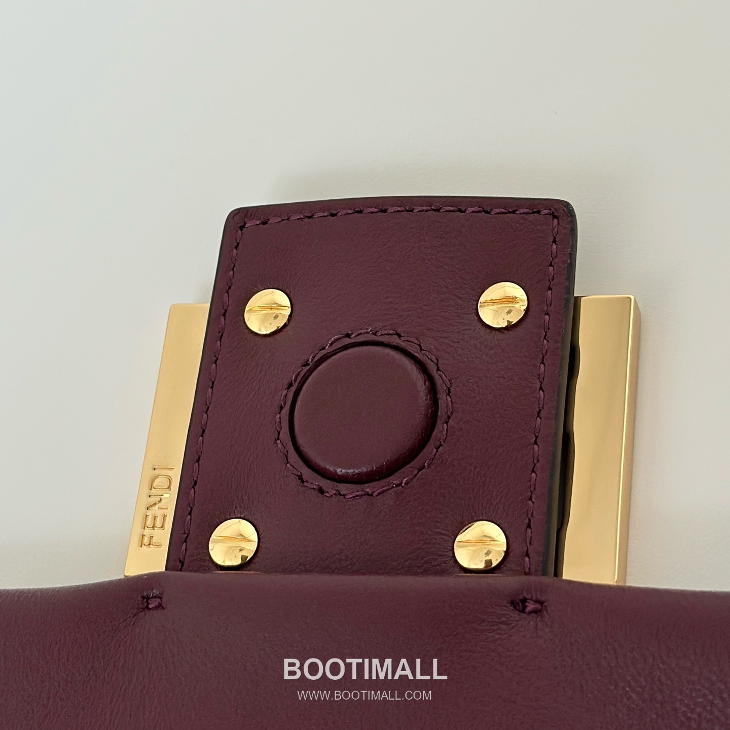 Fendi Mamma Baguette Large Lambskin Shoulder Bag 펜디 맘마 바게트 라지 램스킨 숄더백 32cm 10