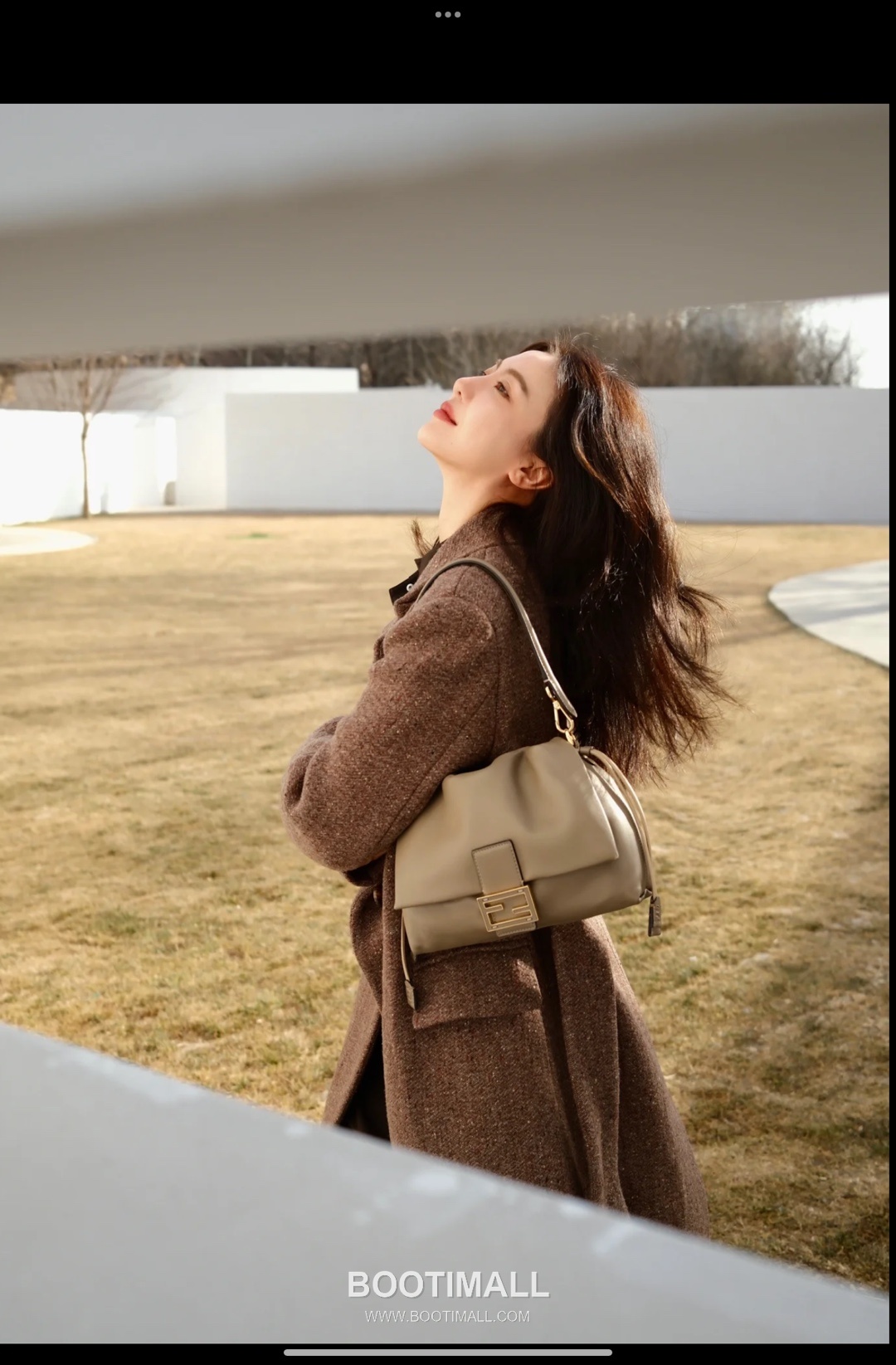 Fendi Mamma Baguette Large Lambskin Green Shoulder Bag 펜디 맘마 바게트 라지 램스킨 그린 숄더백 32cm 14